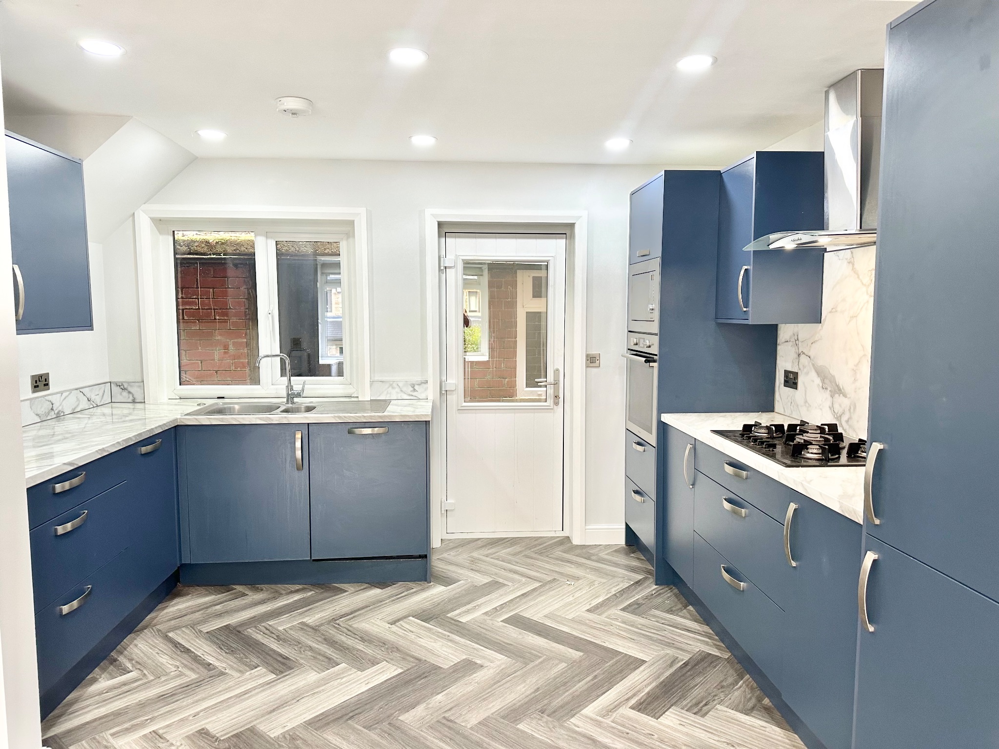 3 bedroom semi-detached house To Let in Hebden Bridge - Photograph 9.