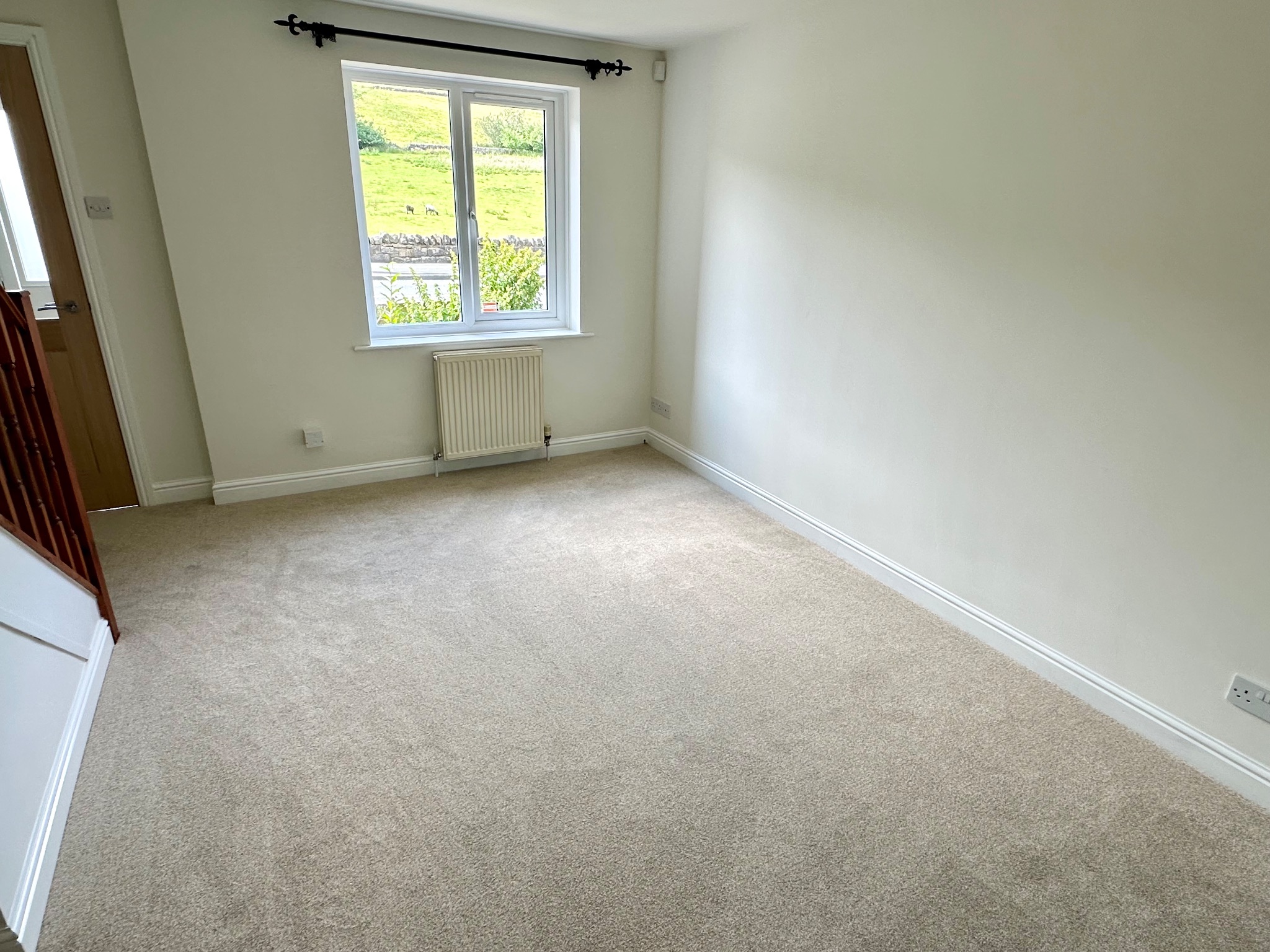 2 bedroom semi-detached house For Sale in Mytholmroyd - Photograph 4.