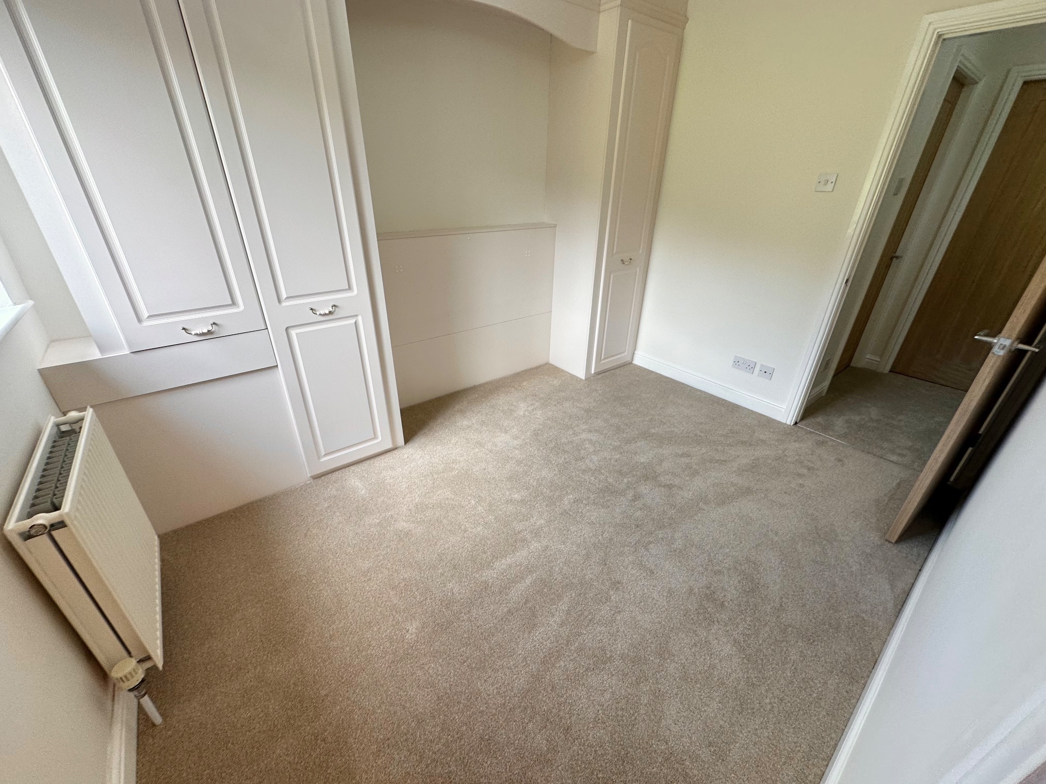 2 bedroom semi-detached house For Sale in Mytholmroyd - Photograph 8.