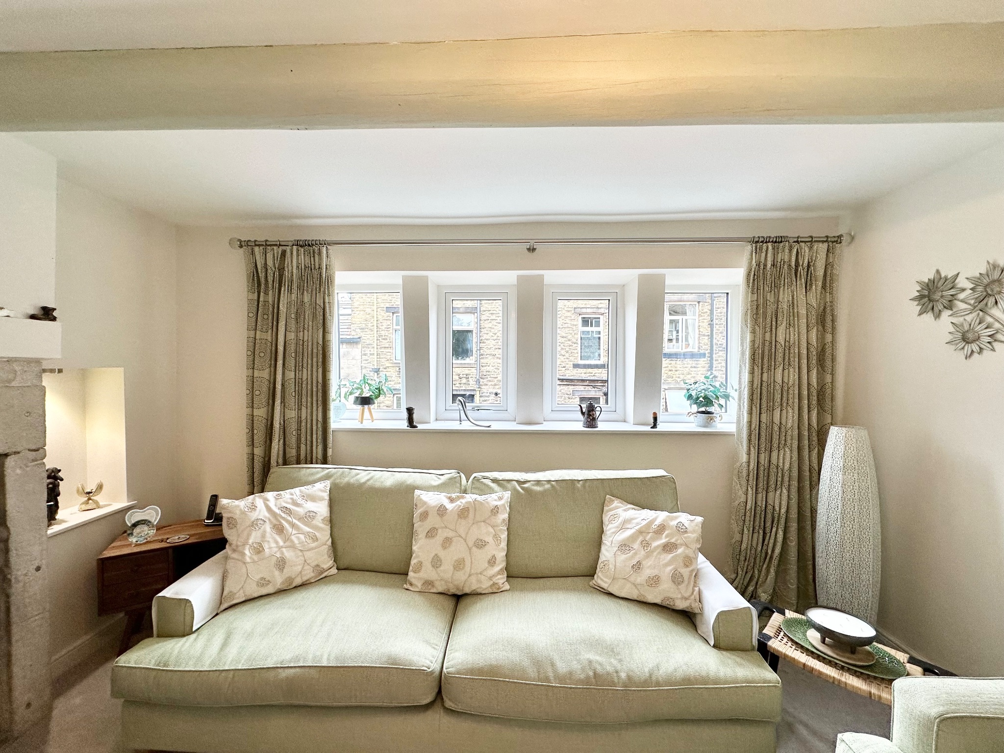 2 bedroom end terraced house For Sale in Hebden Bridge - Photograph 8.