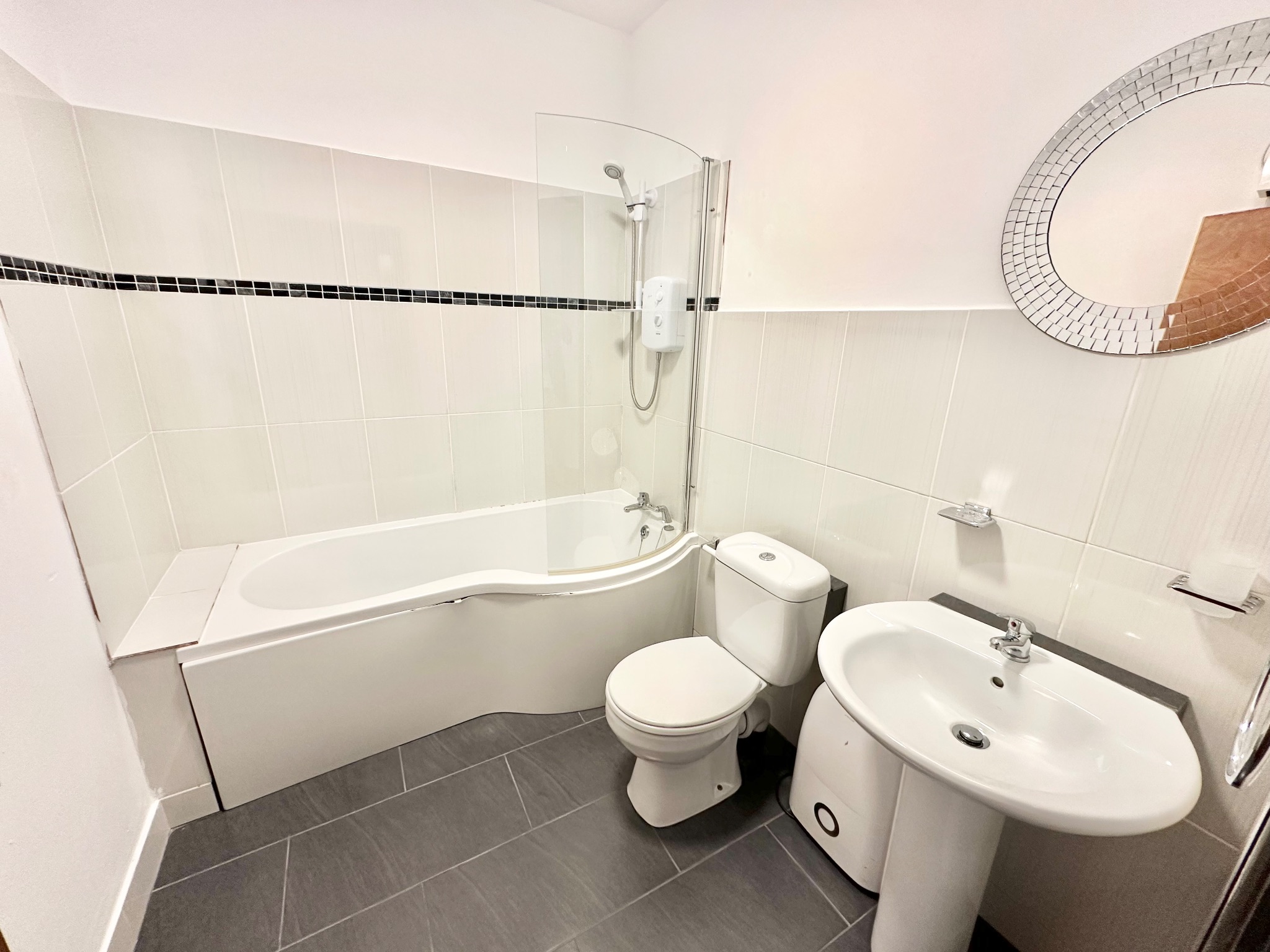 2 bedroom apartment flat/apartment To Let in Hebden Bridge - Photograph 4.