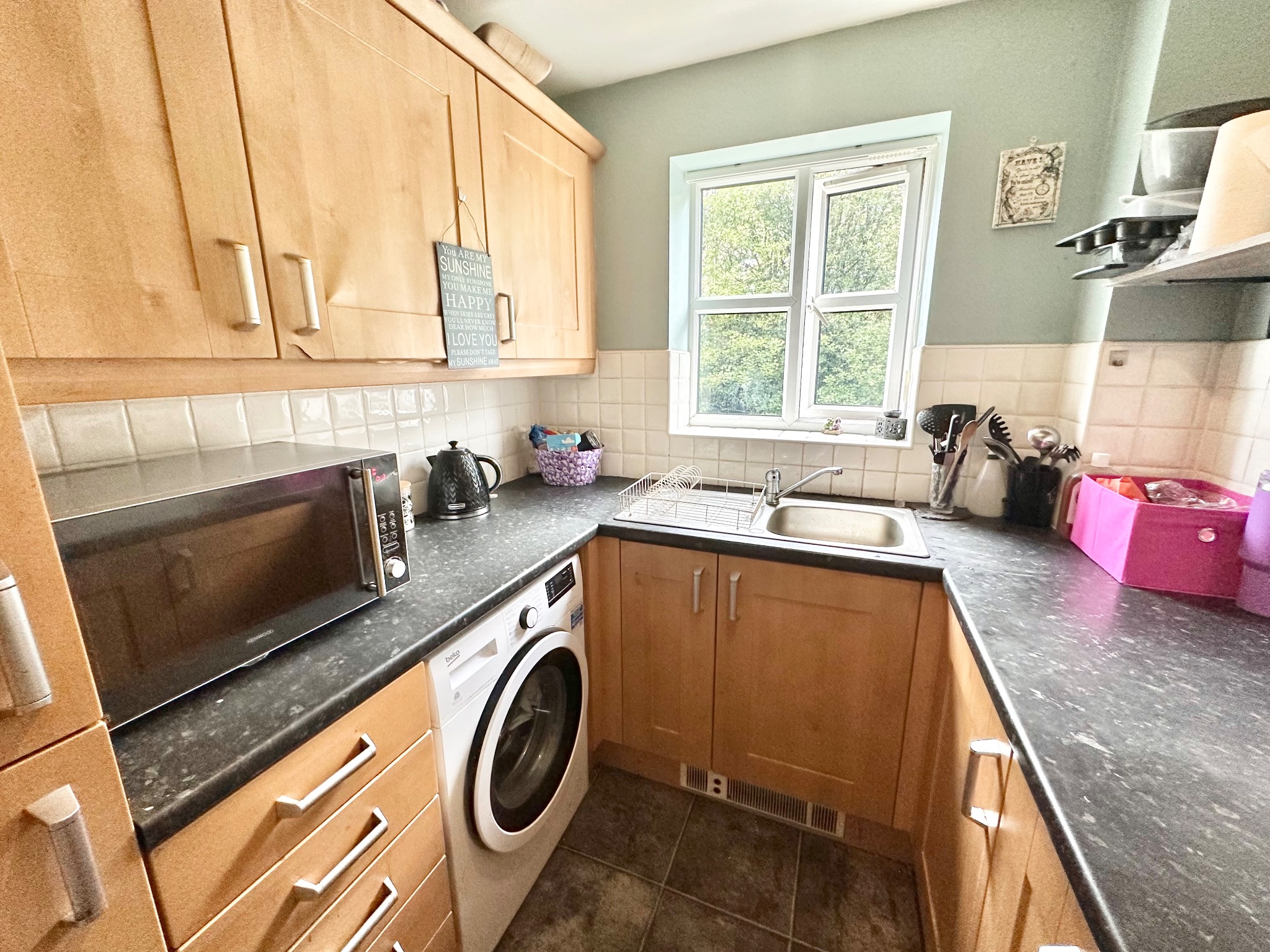 2 bedroom apartment flat/apartment For Sale in Mytholmroyd - Photograph 6.