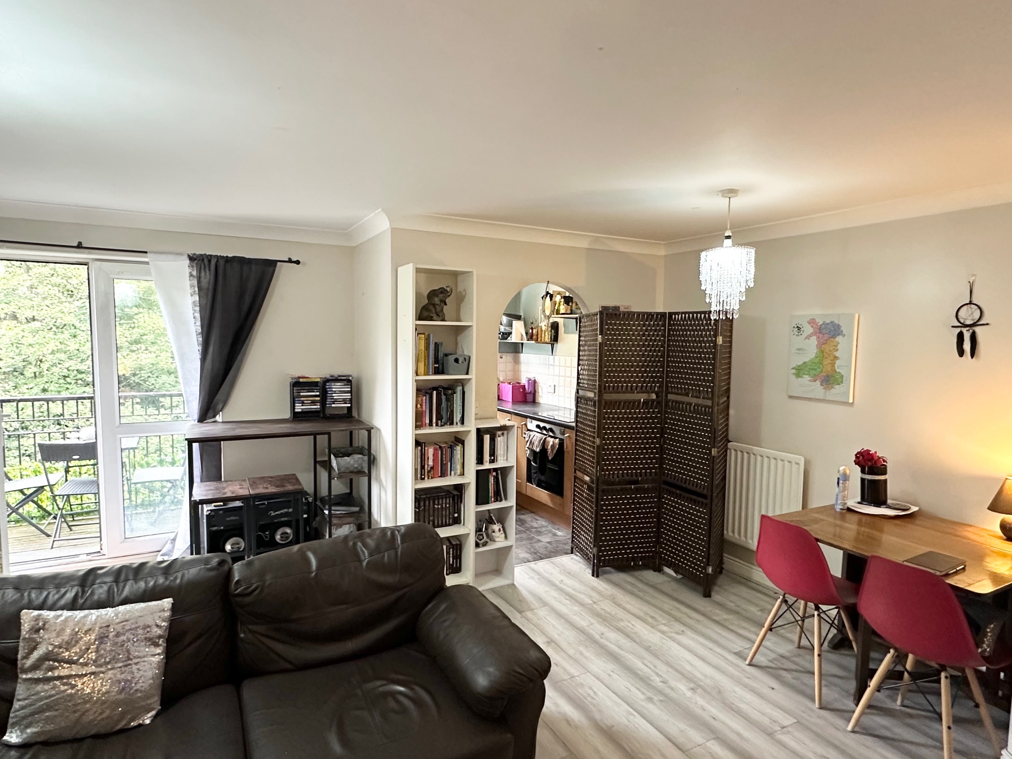 2 bedroom apartment flat/apartment For Sale in Mytholmroyd - Photograph 4.