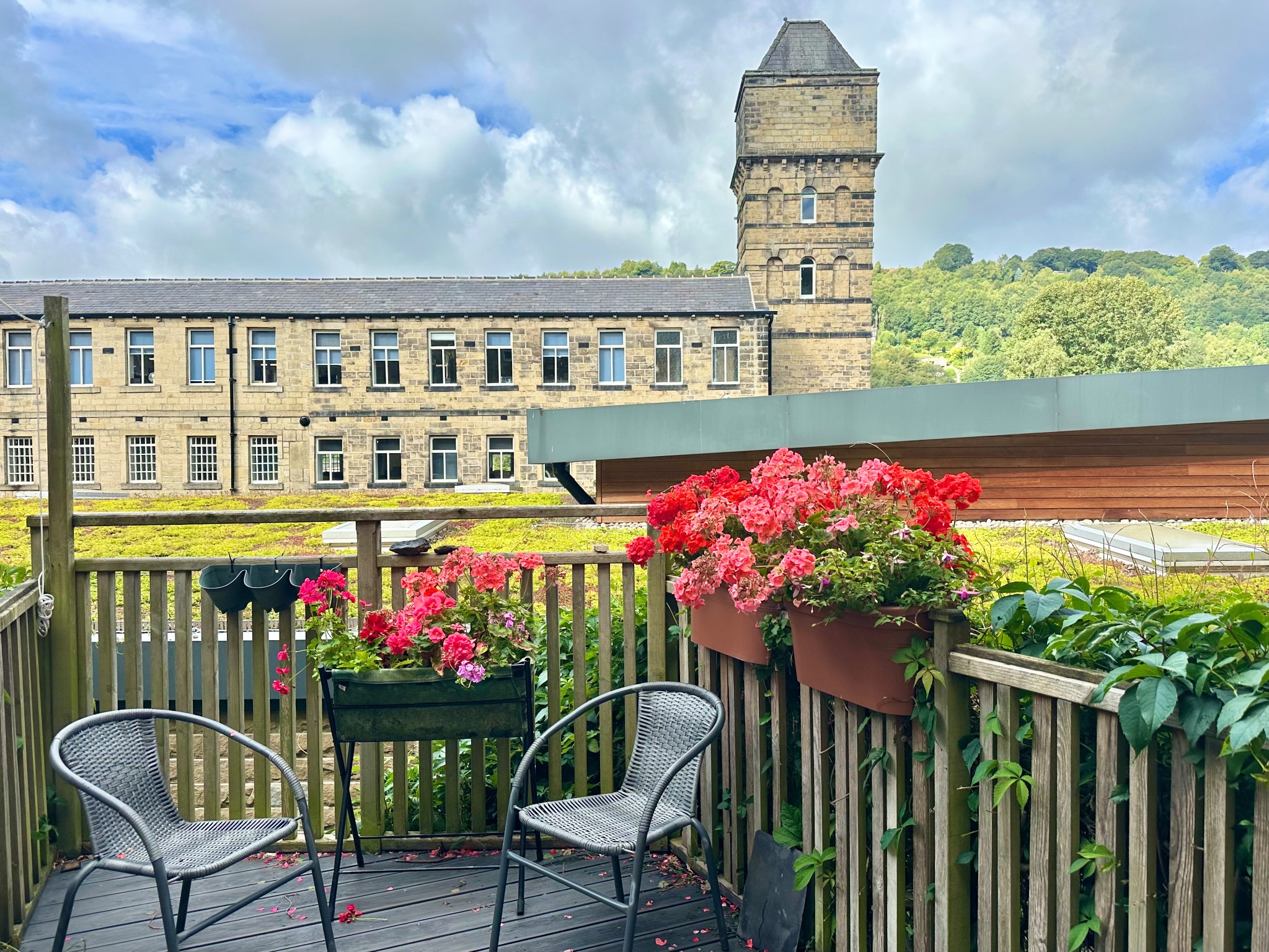 2 bedroom mid terraced house SSTC in Hebden Bridge - Photograph 23.