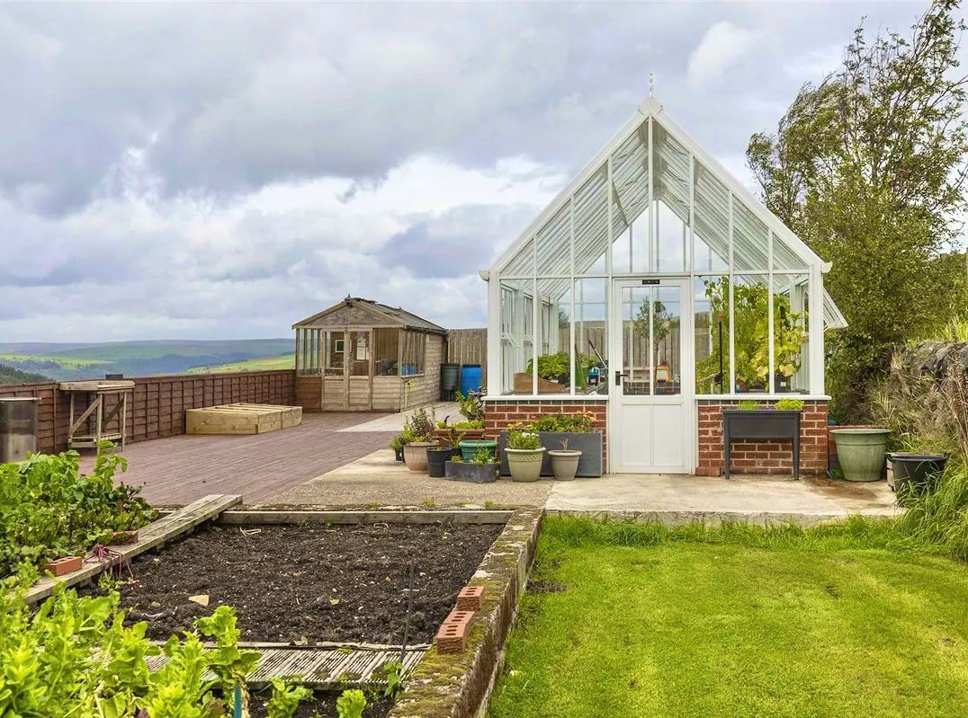 6 bedroom link detached house For Sale in Cragg Vale - Photograph 19.