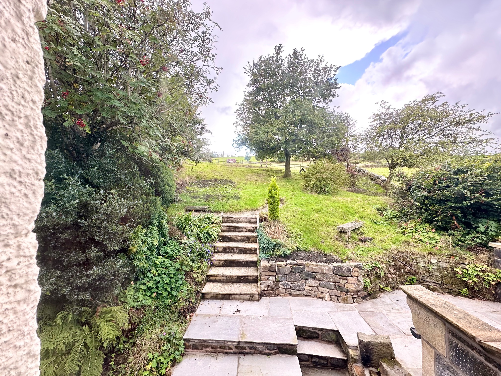 2 bedroom cottage house To Let in Hebden Bridge - Photograph 15.