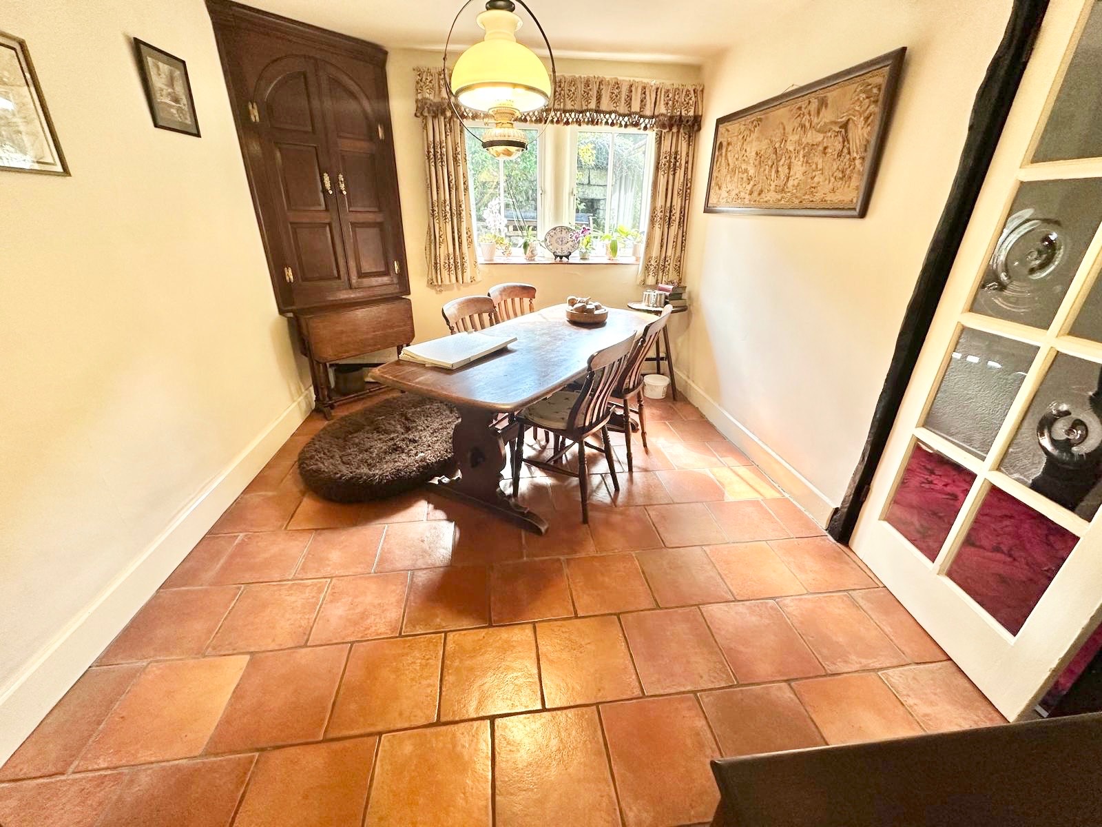 3 bedroom detached house For Sale in Todmorden - Photograph 18.
