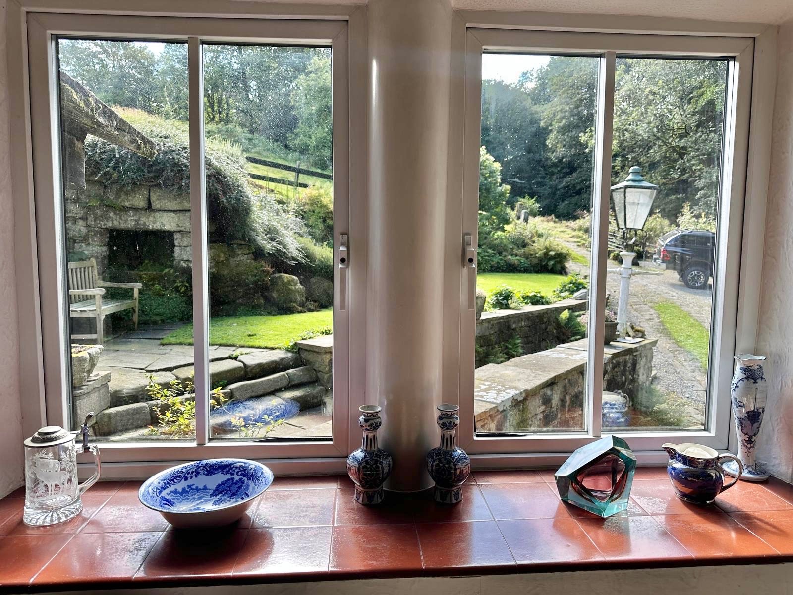 3 bedroom detached house For Sale in Todmorden - Photograph 20.