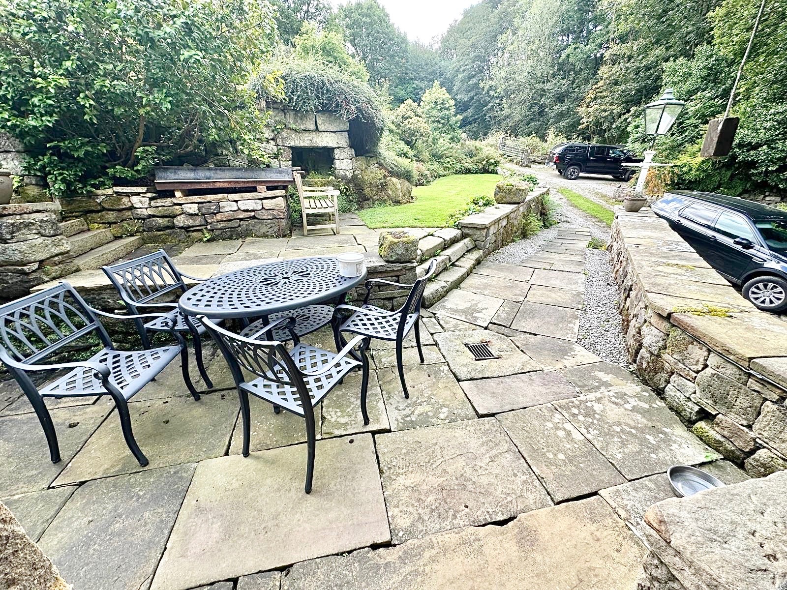 3 bedroom detached house For Sale in Todmorden - Photograph 37.