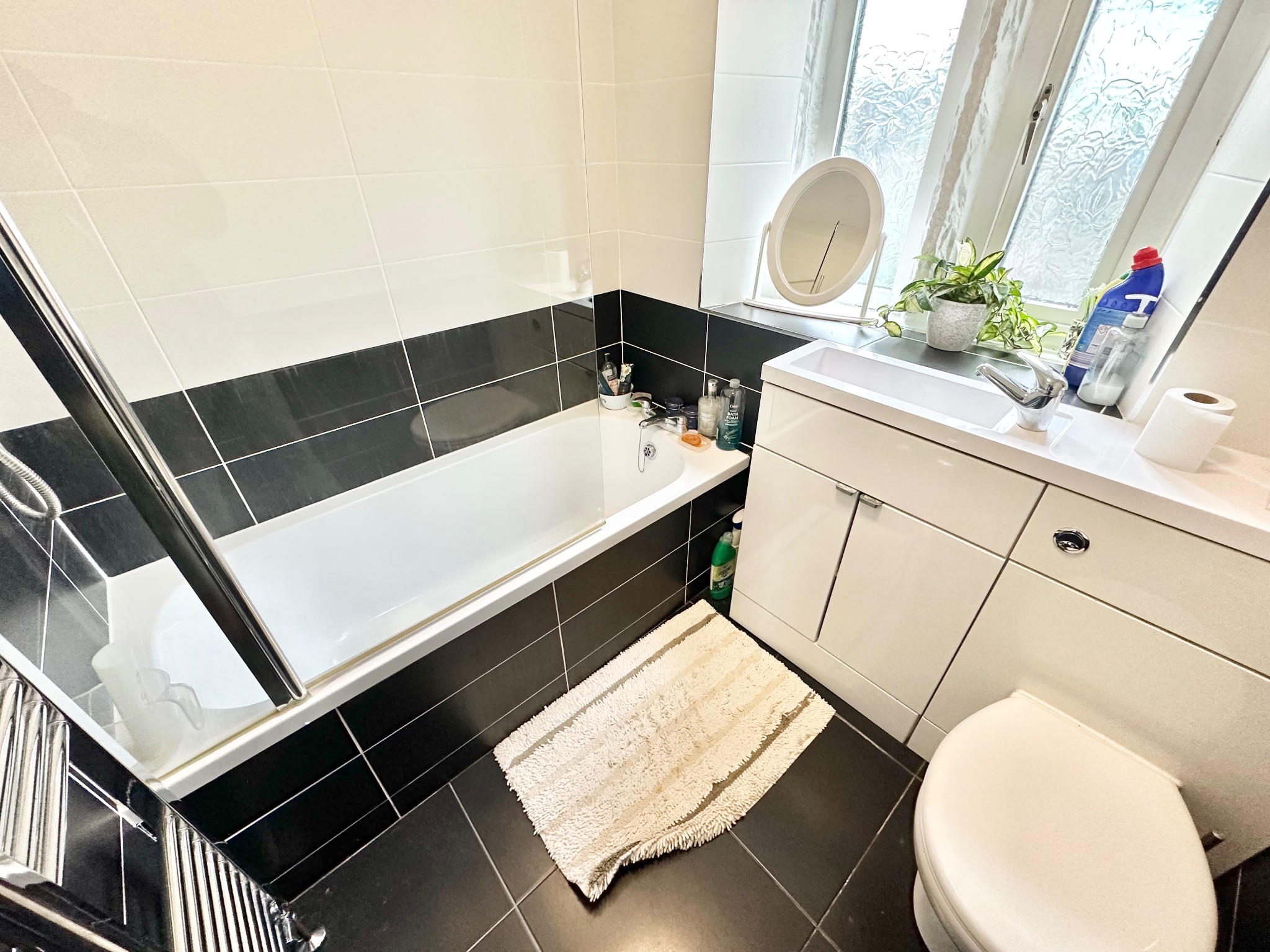 2 bedroom end terraced house For Sale in Midgley - Photograph 11.