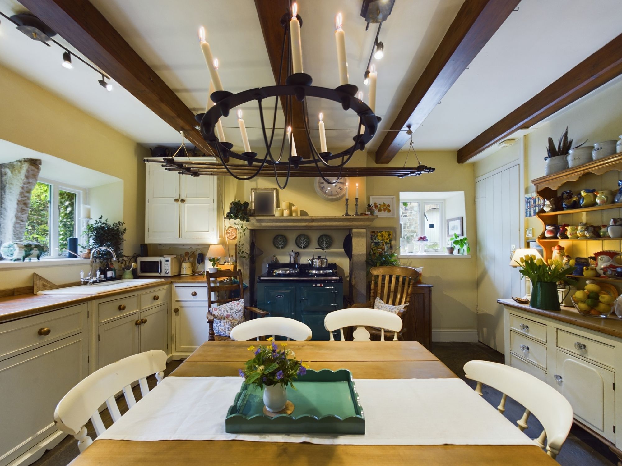 7 bedroom detached house For Sale in Todmorden - Photograph 17.