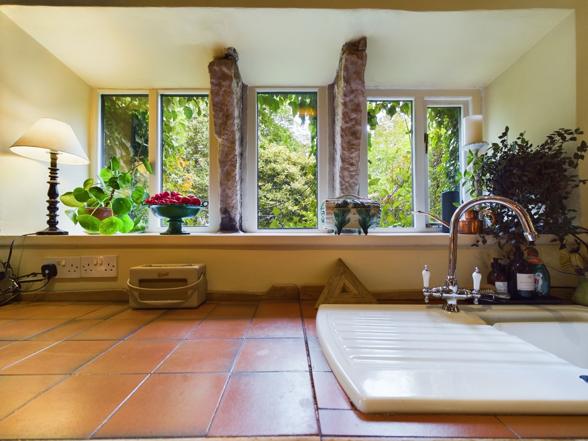7 bedroom detached house For Sale in Todmorden - Photograph 15.