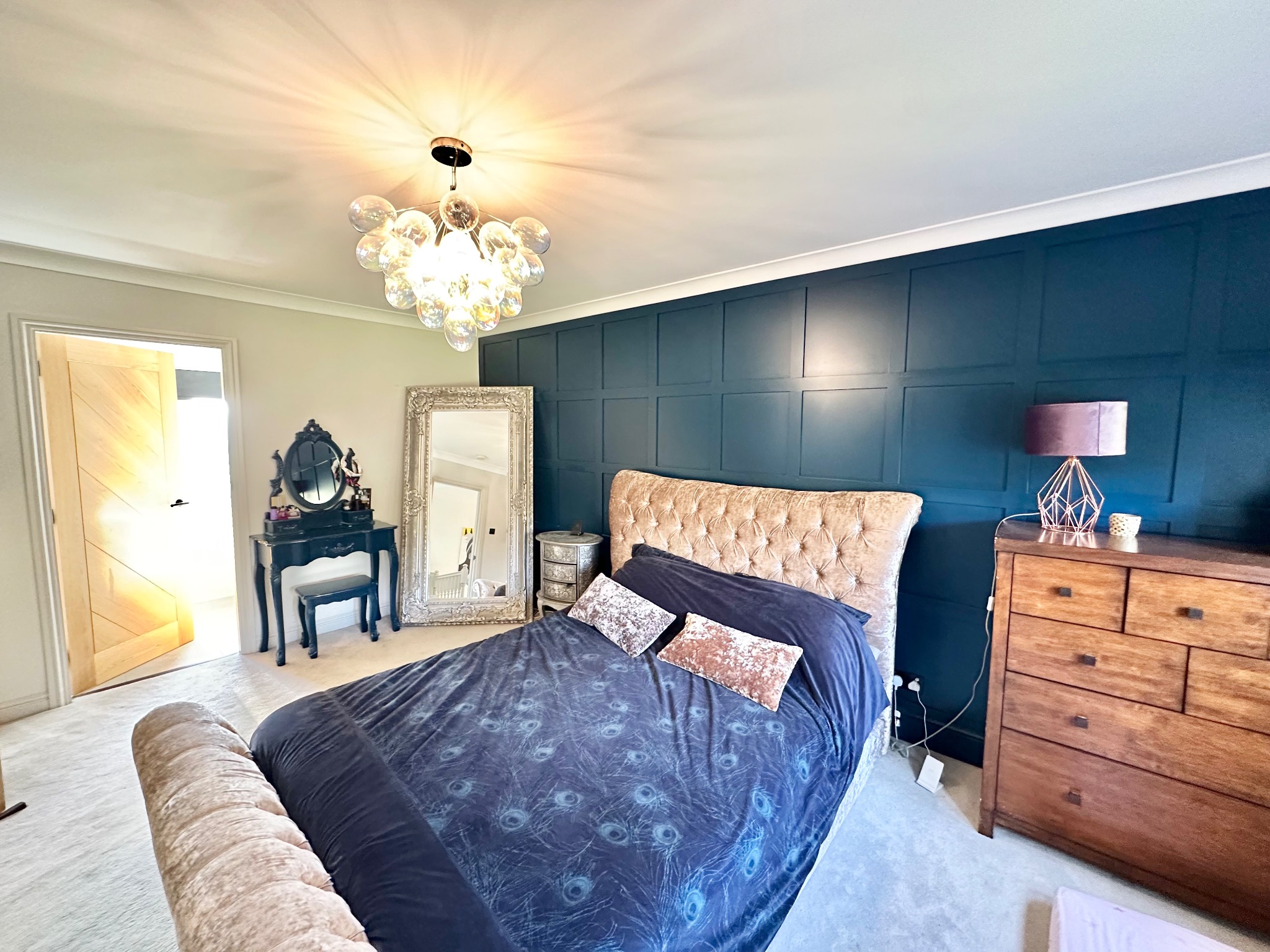 5 bedroom detached house For Sale in Hebden Bridge - Photograph 23.
