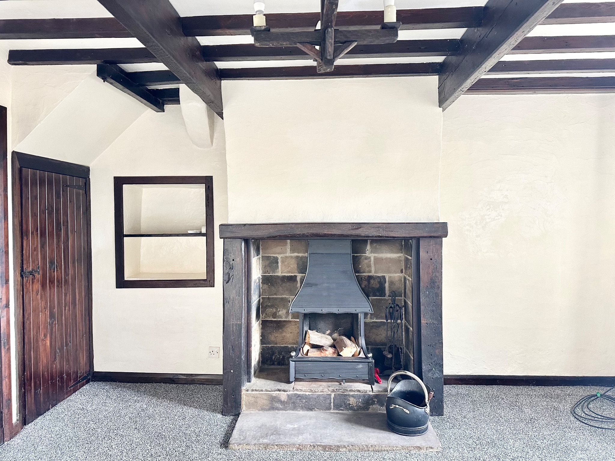 2 bedroom mid terraced house To Let in Hebden Bridge - Photograph 3.