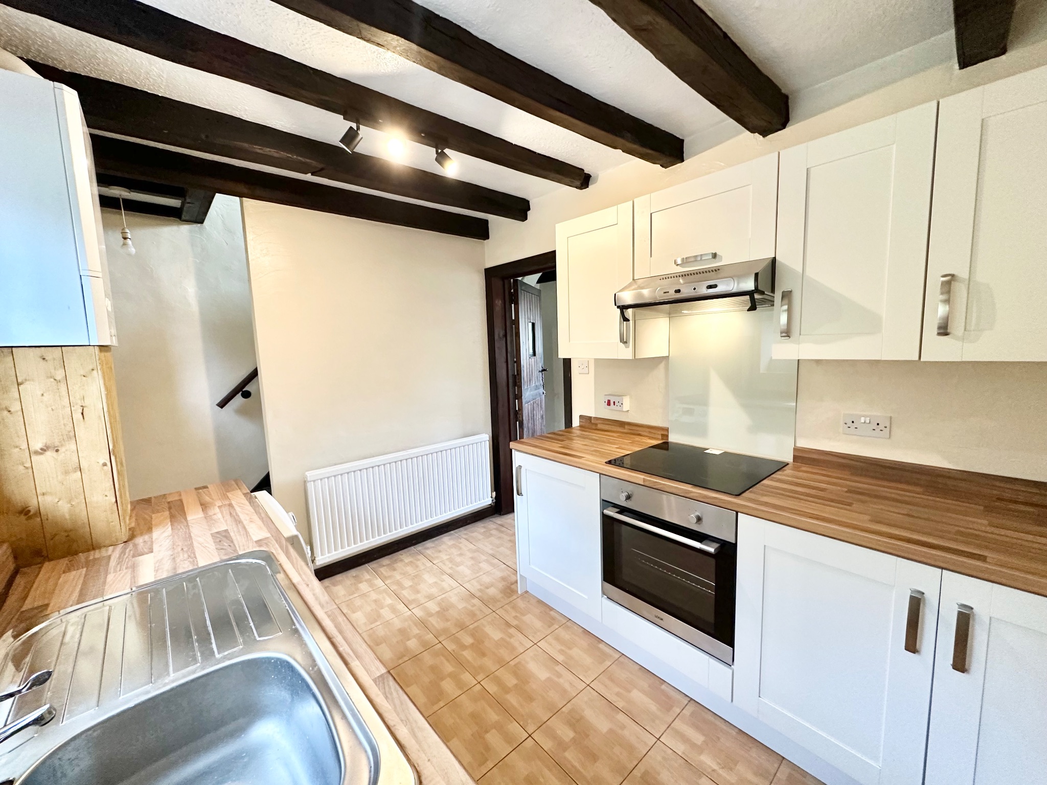 2 bedroom mid terraced house To Let in Hebden Bridge - Photograph 5.
