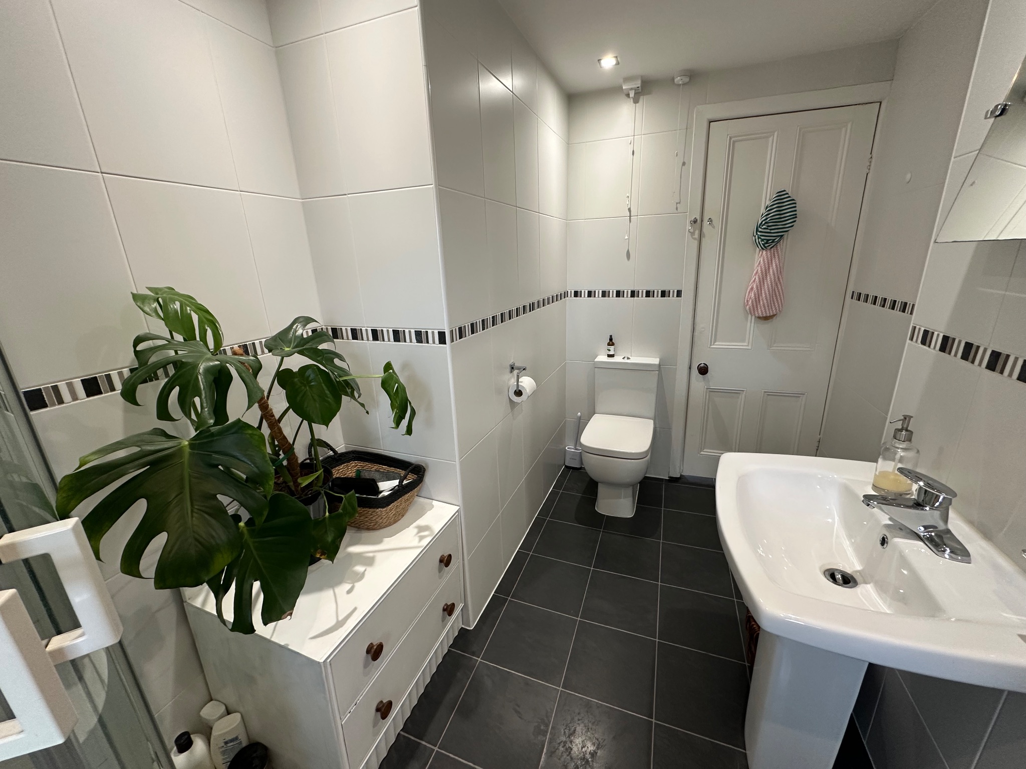 4 bedroom detached house For Sale in Hebden Bridge - Photograph 15.