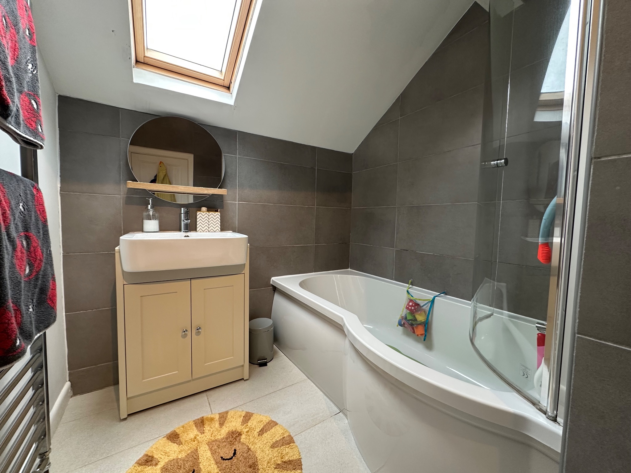 4 bedroom detached house For Sale in Hebden Bridge - Photograph 21.