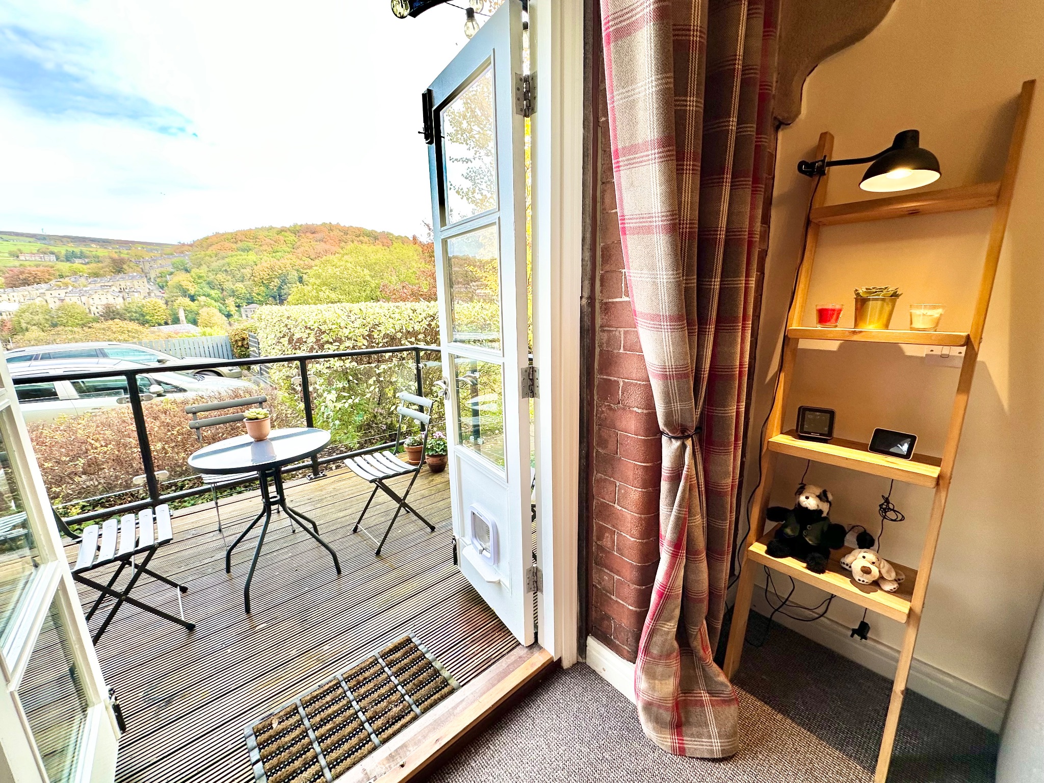 2 bedroom apartment flat/apartment For Sale in Hebden Bridge - Photograph 7.