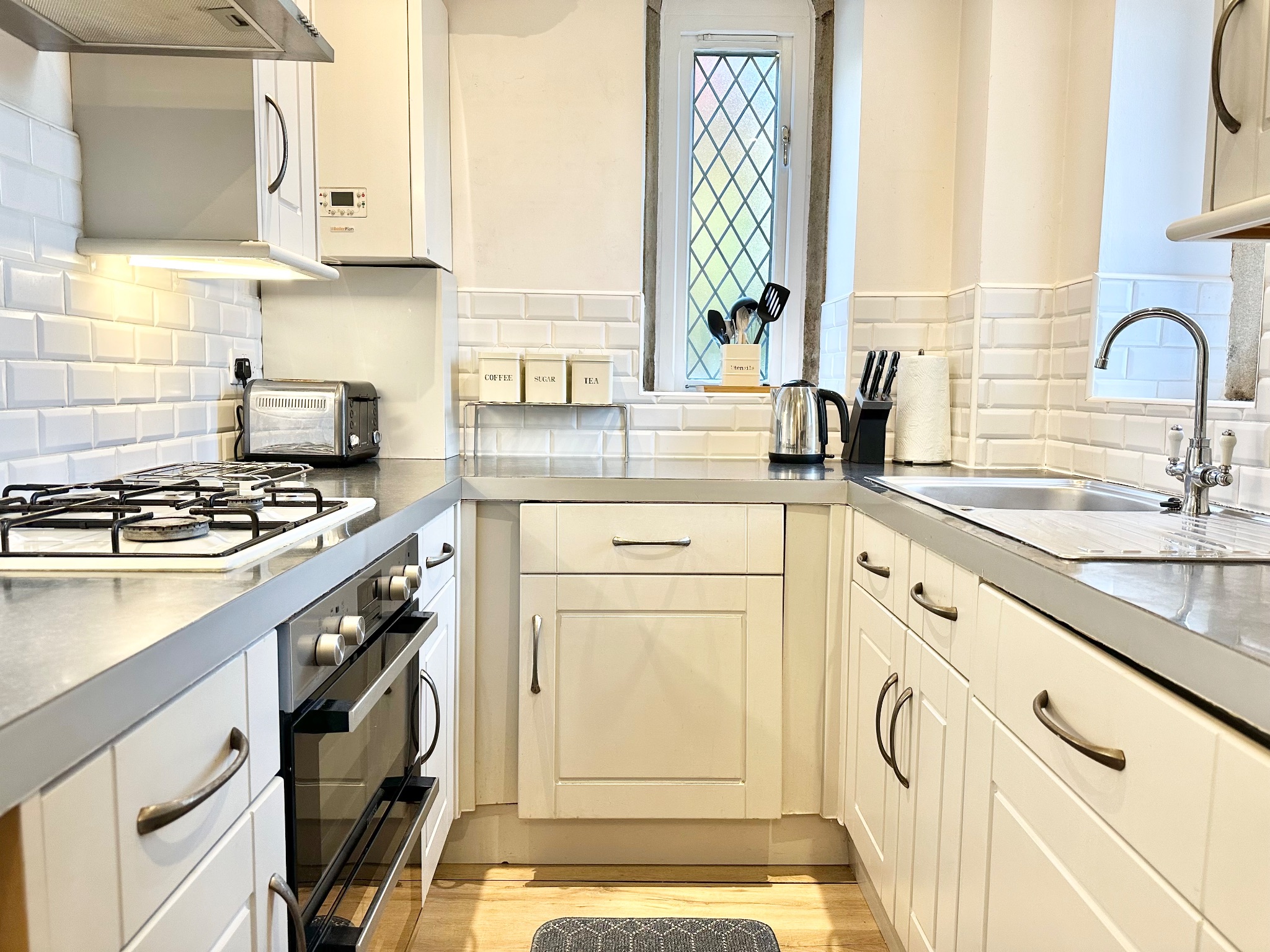 2 bedroom apartment flat/apartment For Sale in Hebden Bridge - Photograph 5.