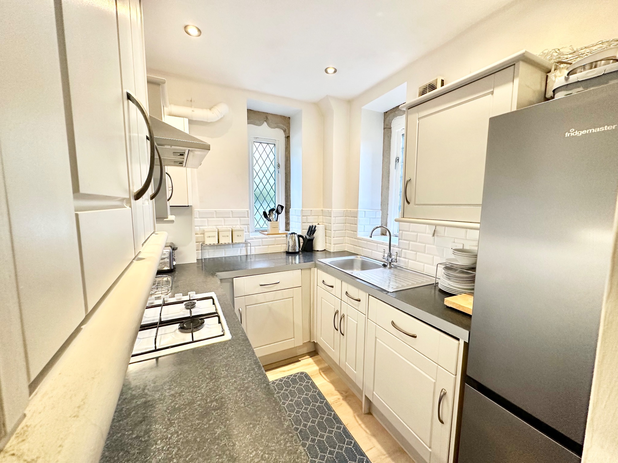 2 bedroom apartment flat/apartment For Sale in Hebden Bridge - Photograph 4.