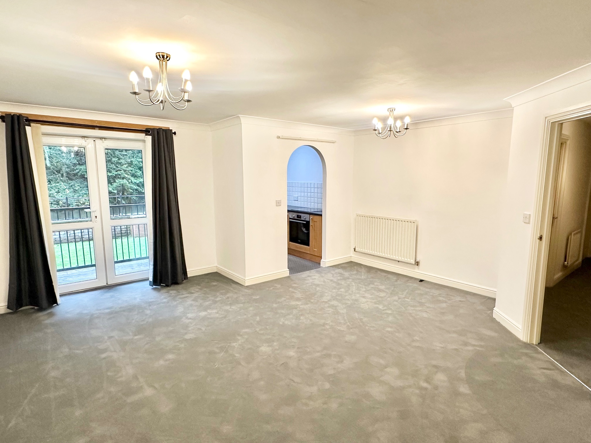 2 bedroom ground floor flat/apartment For Sale in Hebden Bridge - Photograph 5.