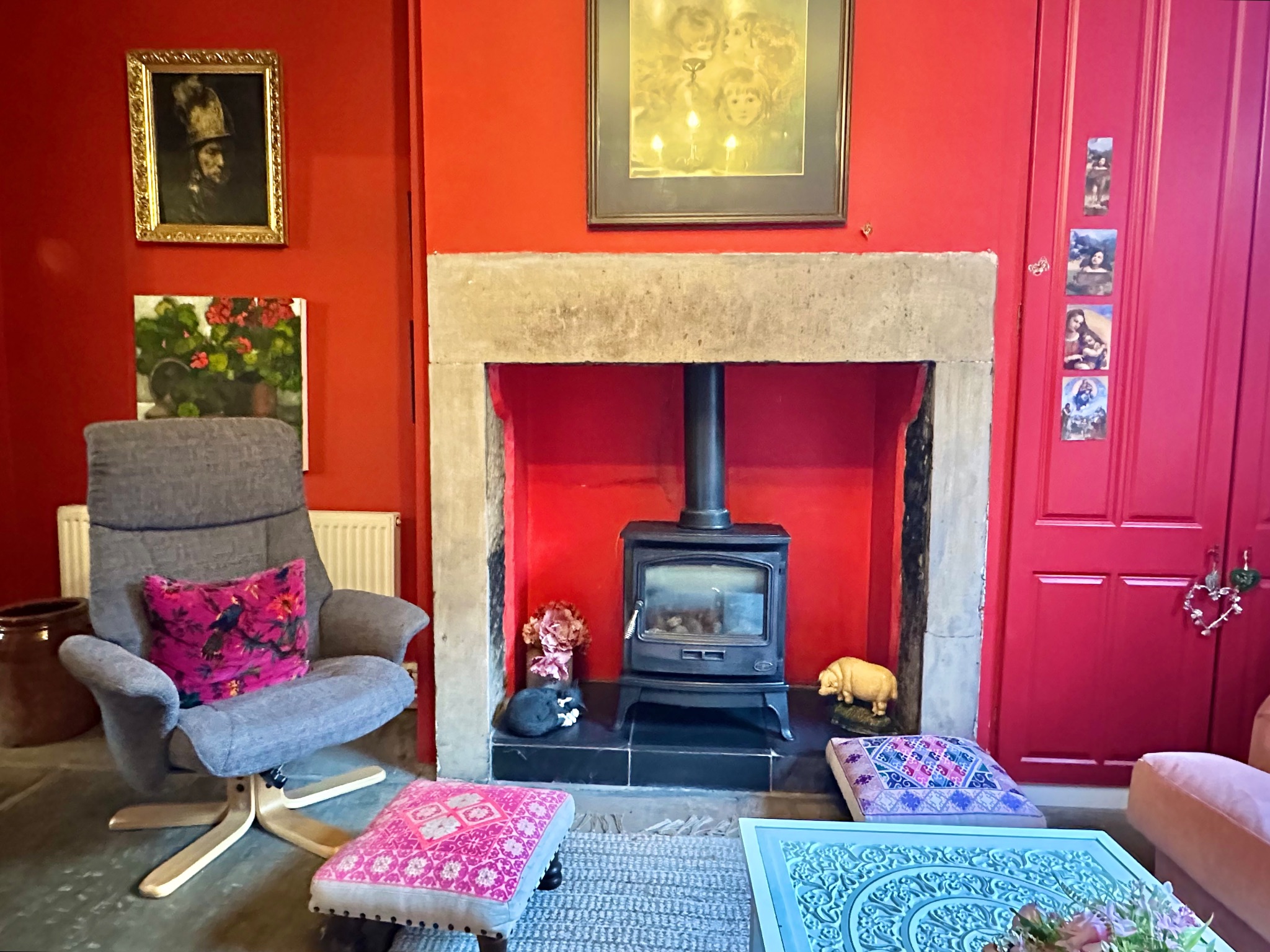 4 bedroom mid terraced house For Sale in Hebden Bridge - Photograph 3.