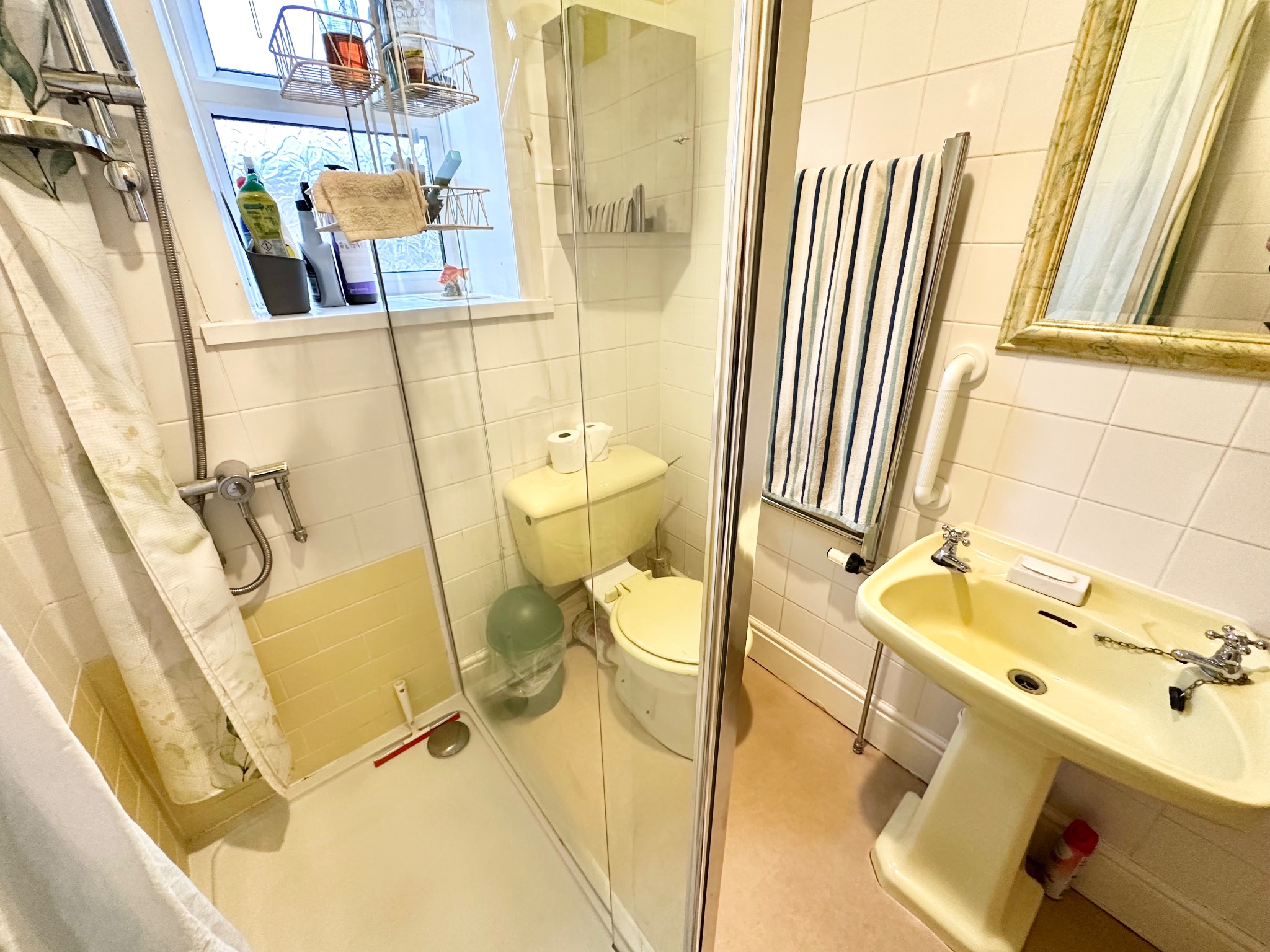 4 bedroom mid terraced house For Sale in Hebden Bridge - Photograph 16.