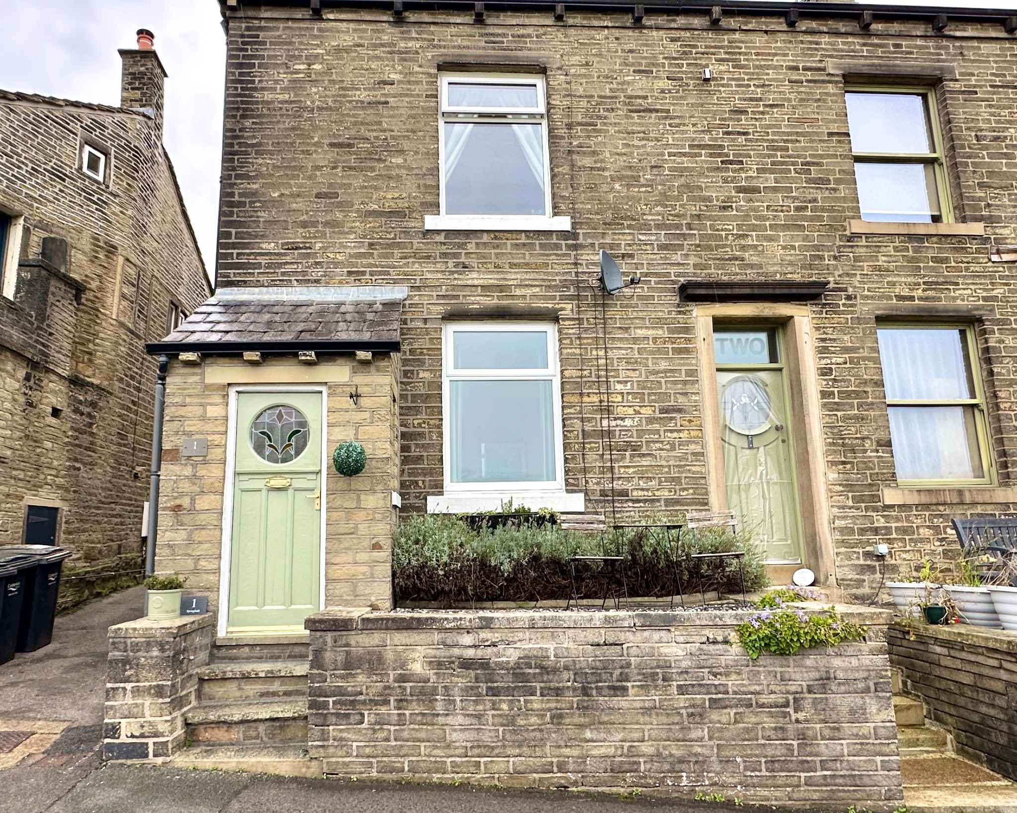 3 bedroom end terraced house For Sale in Halifax - Photograph 27.