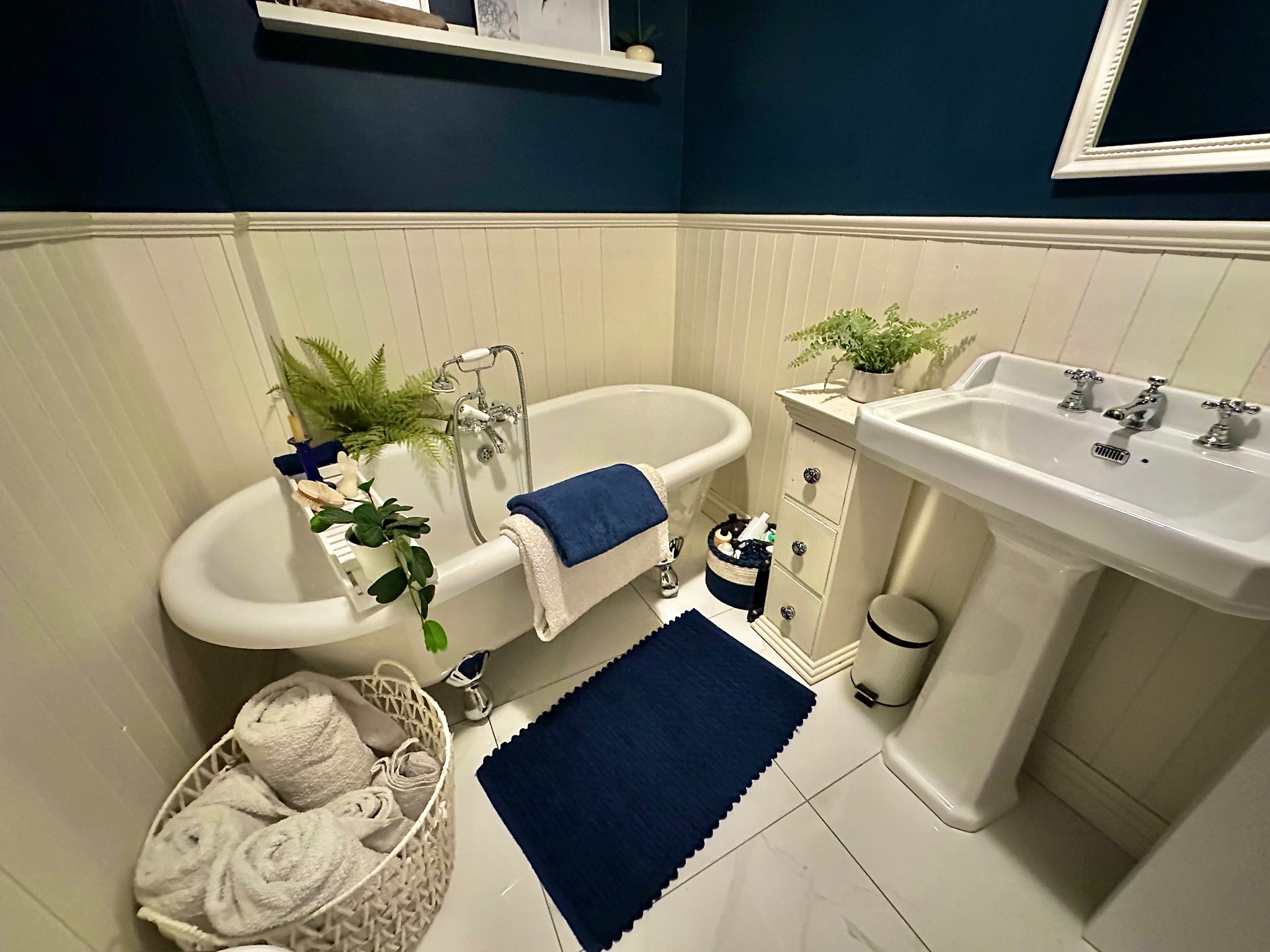 3 bedroom end terraced house For Sale in Halifax - Photograph 18.