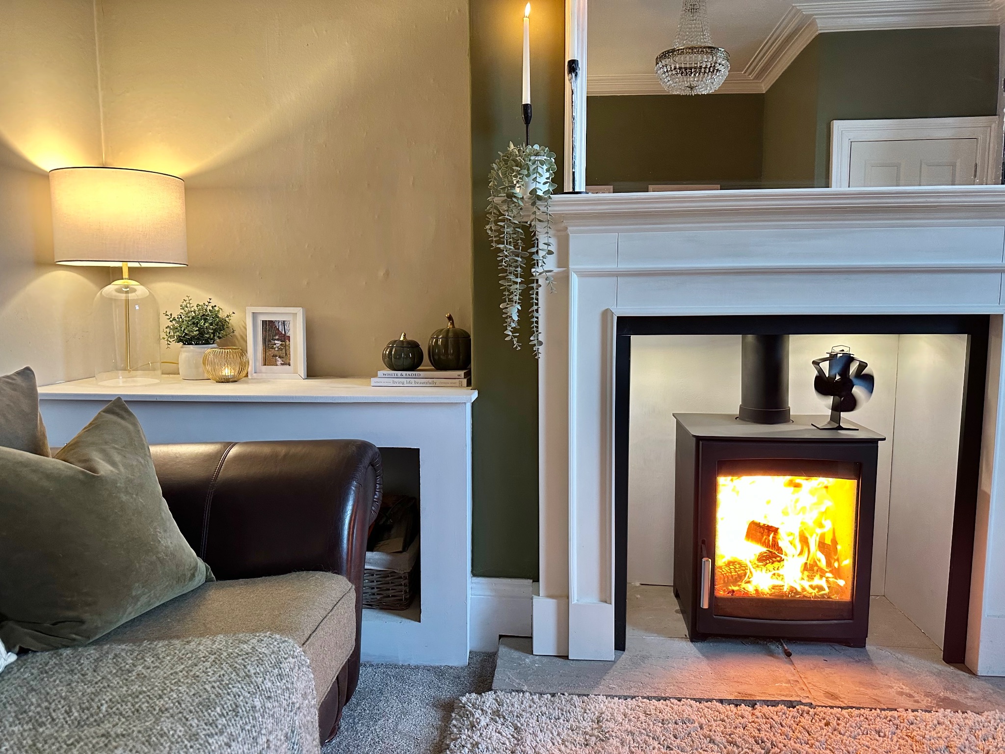 3 bedroom end terraced house For Sale in Halifax - Photograph 6.