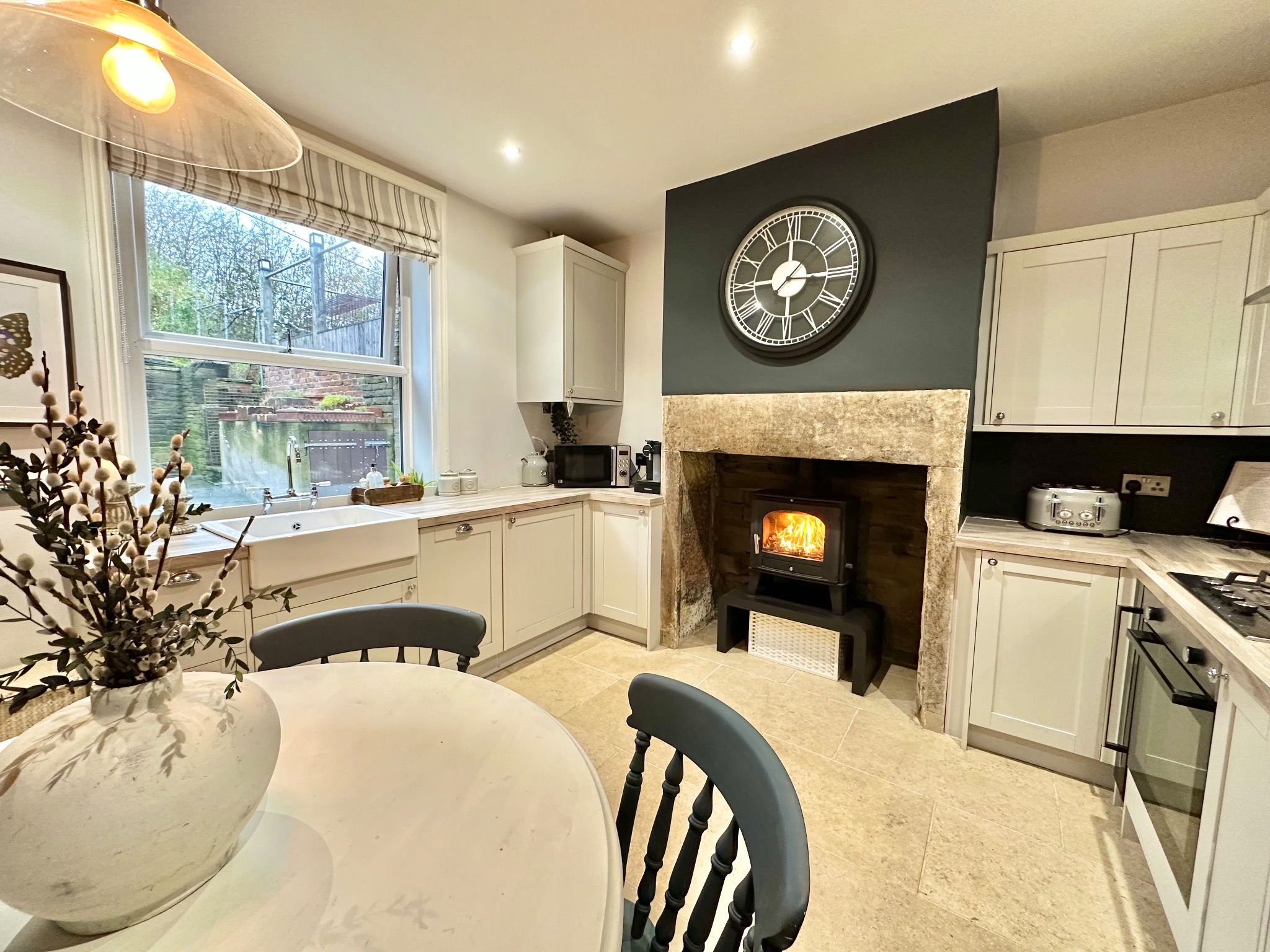 3 bedroom end terraced house For Sale in Halifax - Photograph 9.