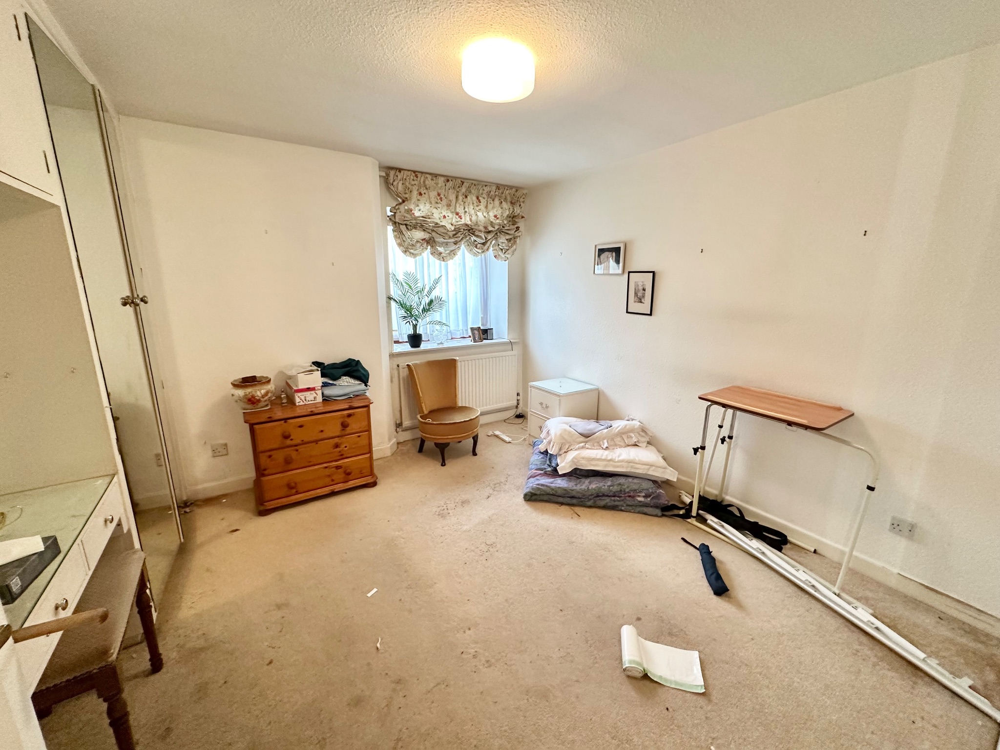 3 bedroom semi-detached bungalow For Sale in Hebden Bridge - Photograph 19.