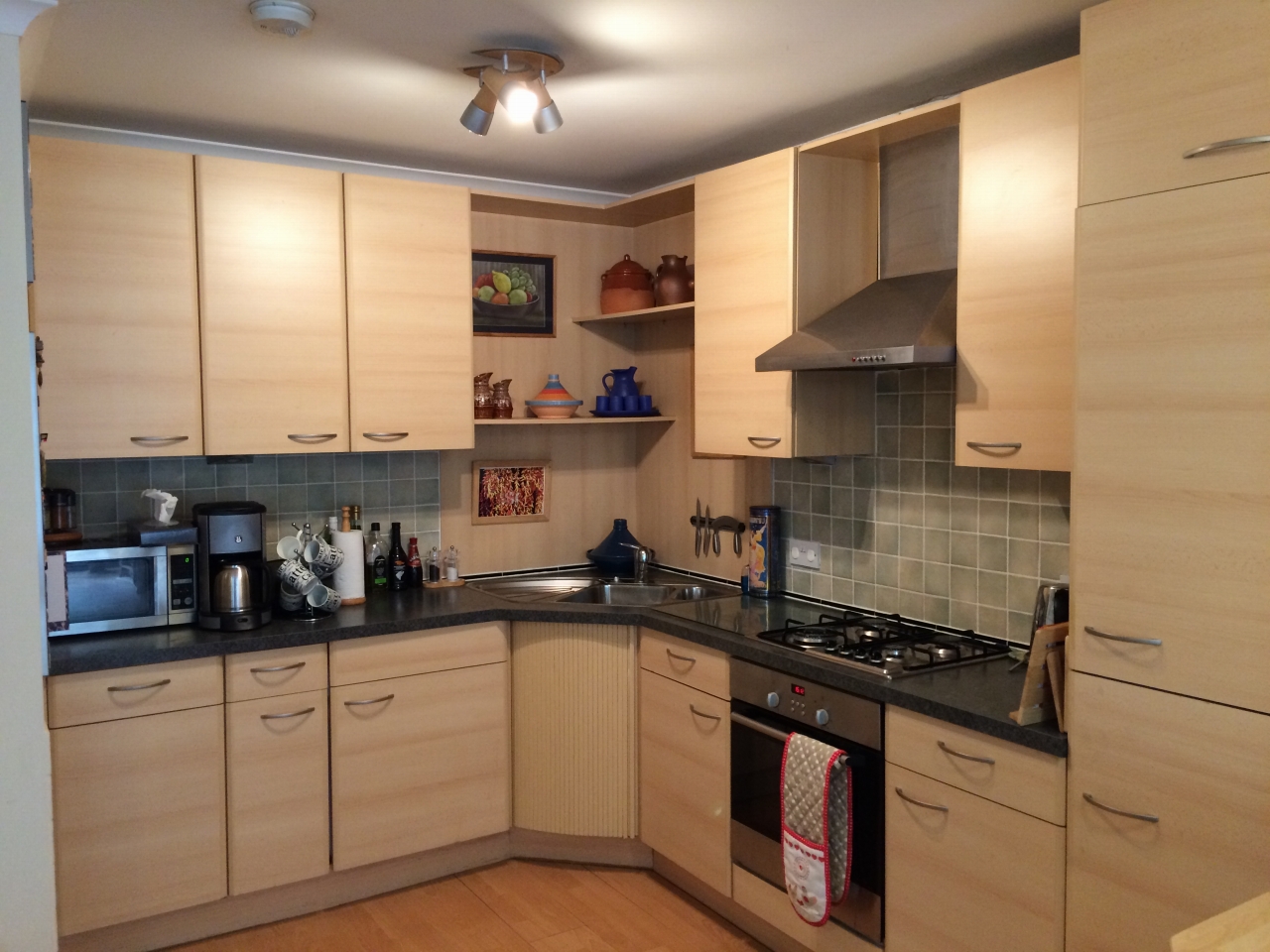 2 bedroom apartment flat/apartment Let Agreed in Hebden Bridge - Photograph 4