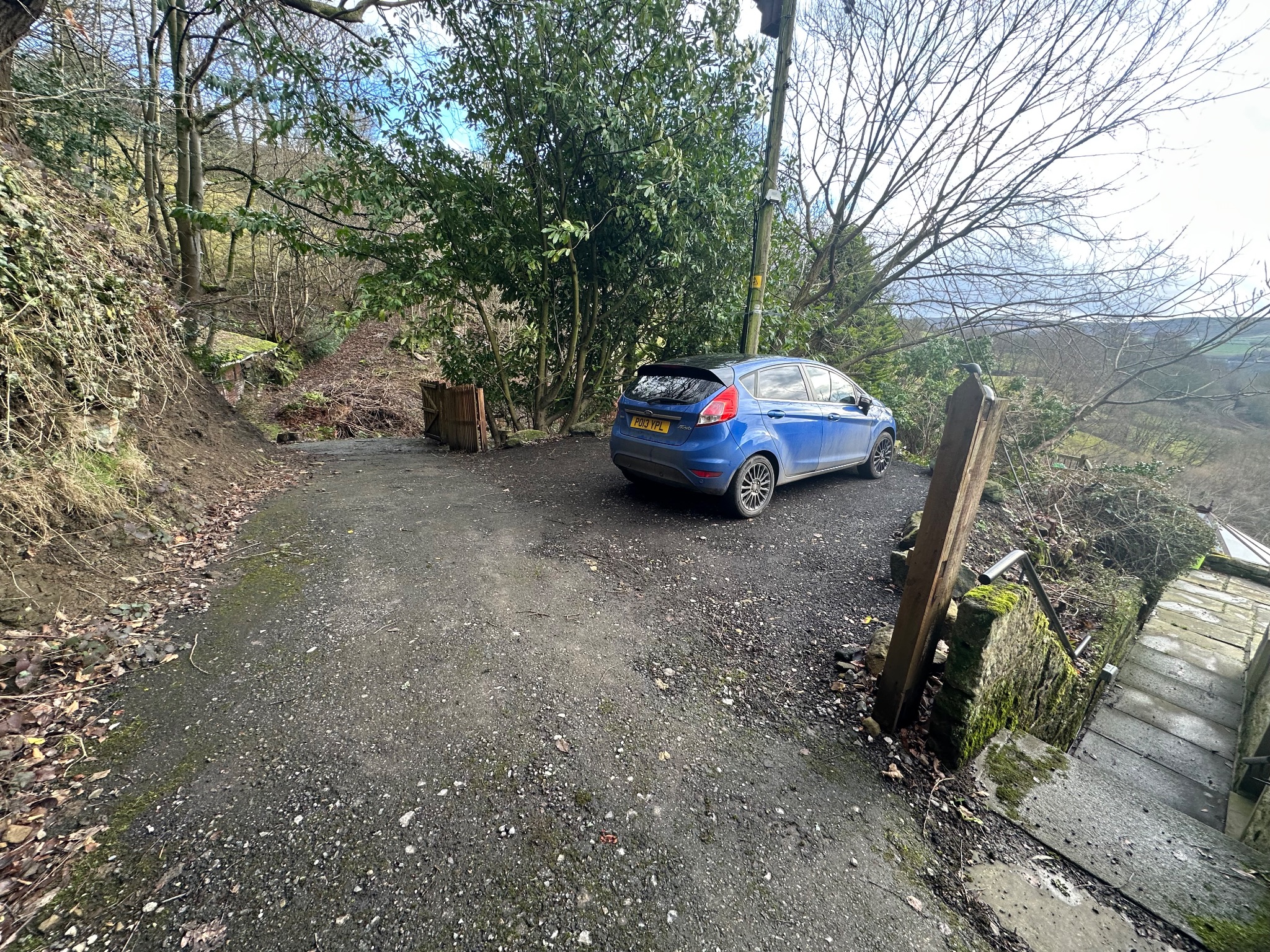 4 bedroom detached house For Sale in Todmorden - Photograph 47.