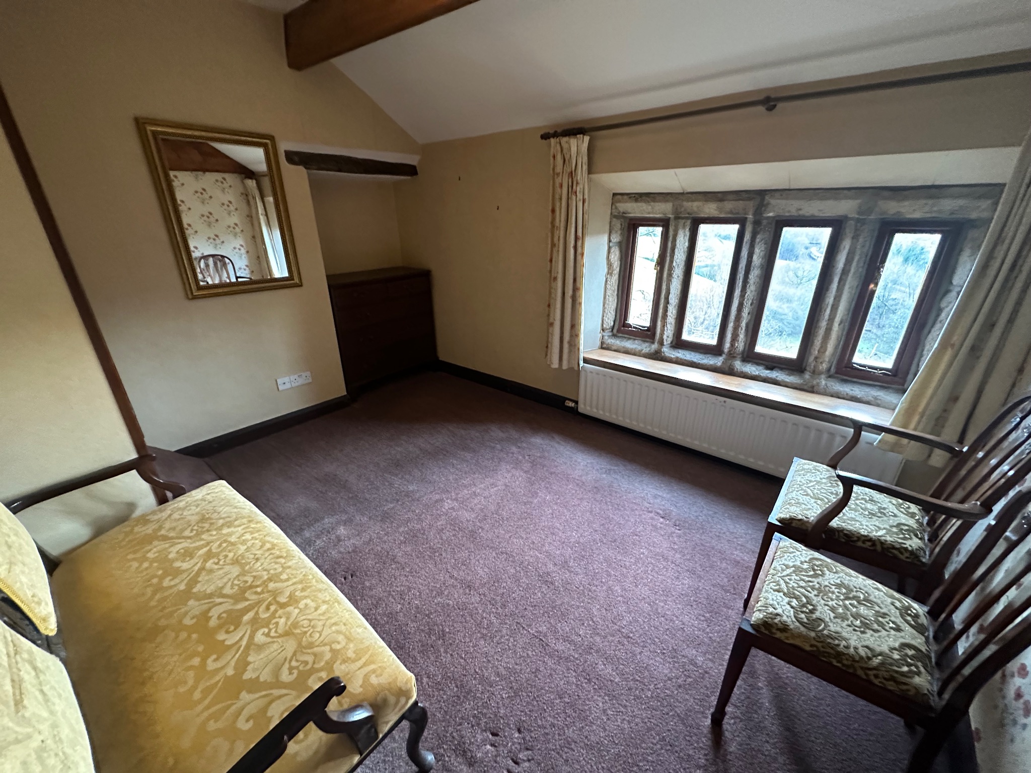 4 bedroom detached house For Sale in Todmorden - Photograph 20.