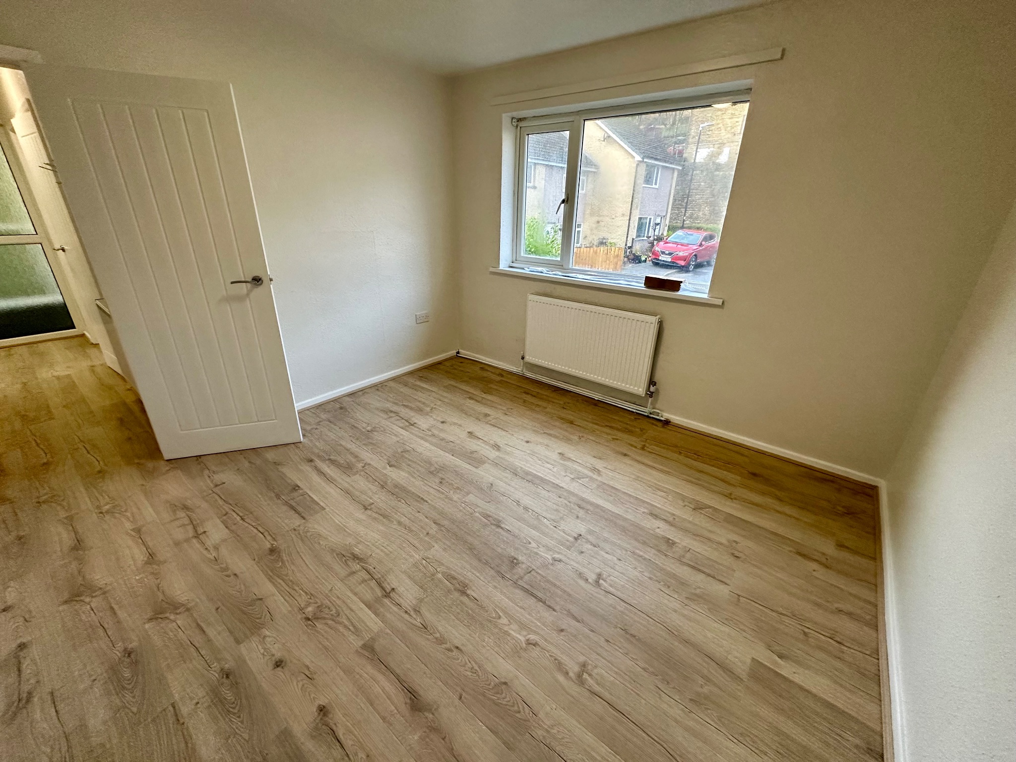 1 bedroom flat flat/apartment For Sale in Halifax - Photograph 8.