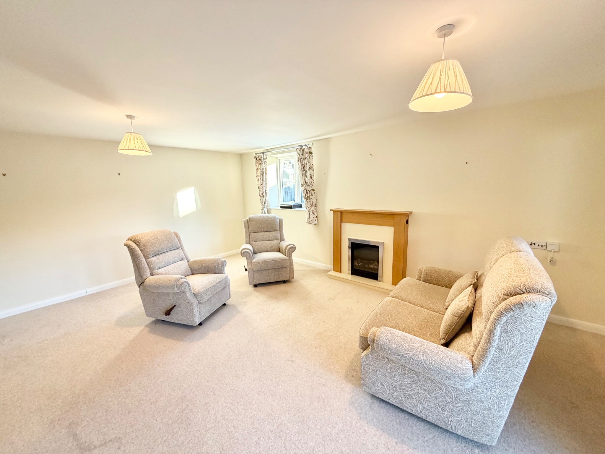 2 bedroom apartment flat/apartment For Sale in Hebden Bridge - Property photograph.