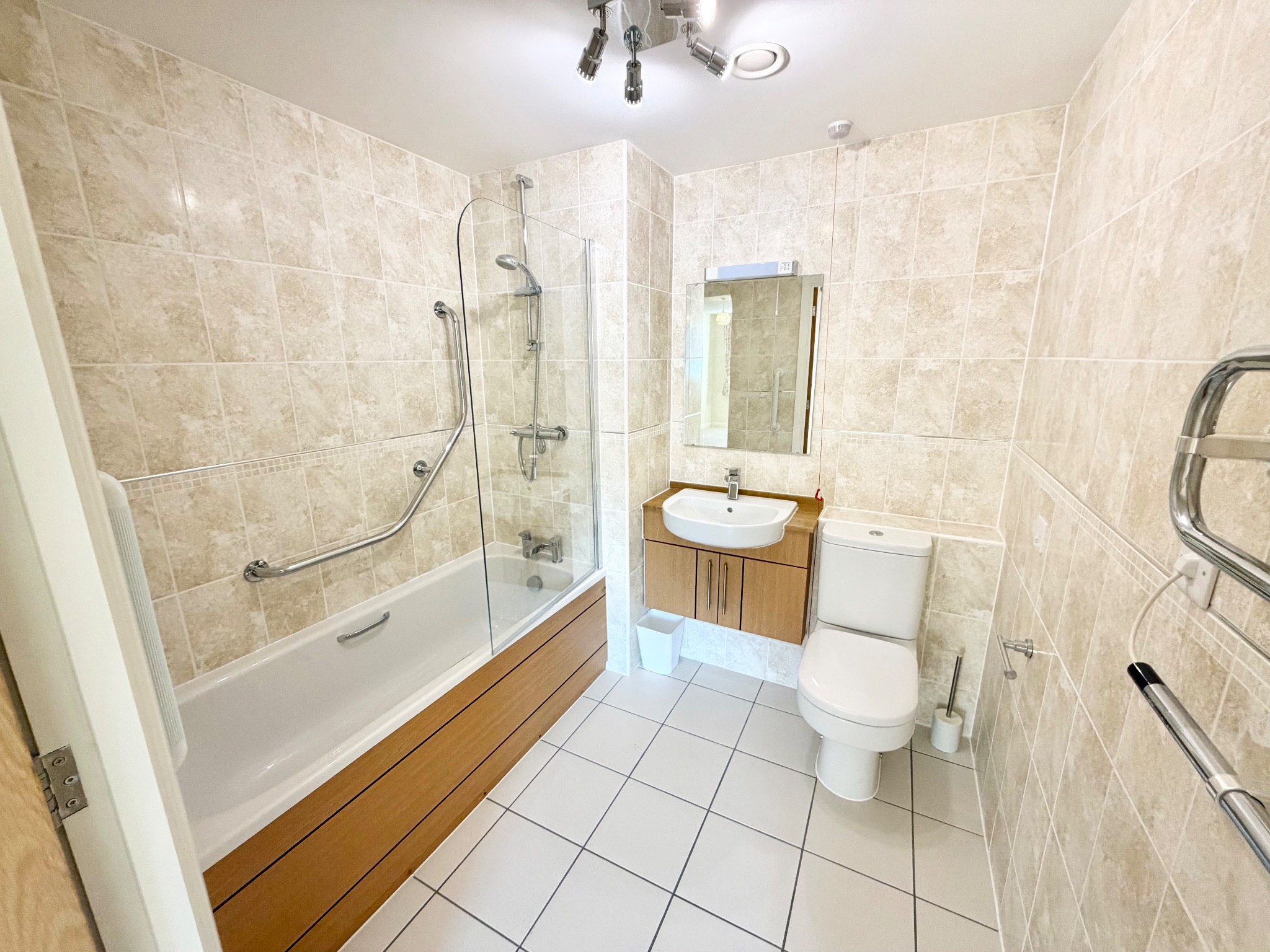 2 bedroom apartment flat/apartment For Sale in Hebden Bridge - Photograph 2.