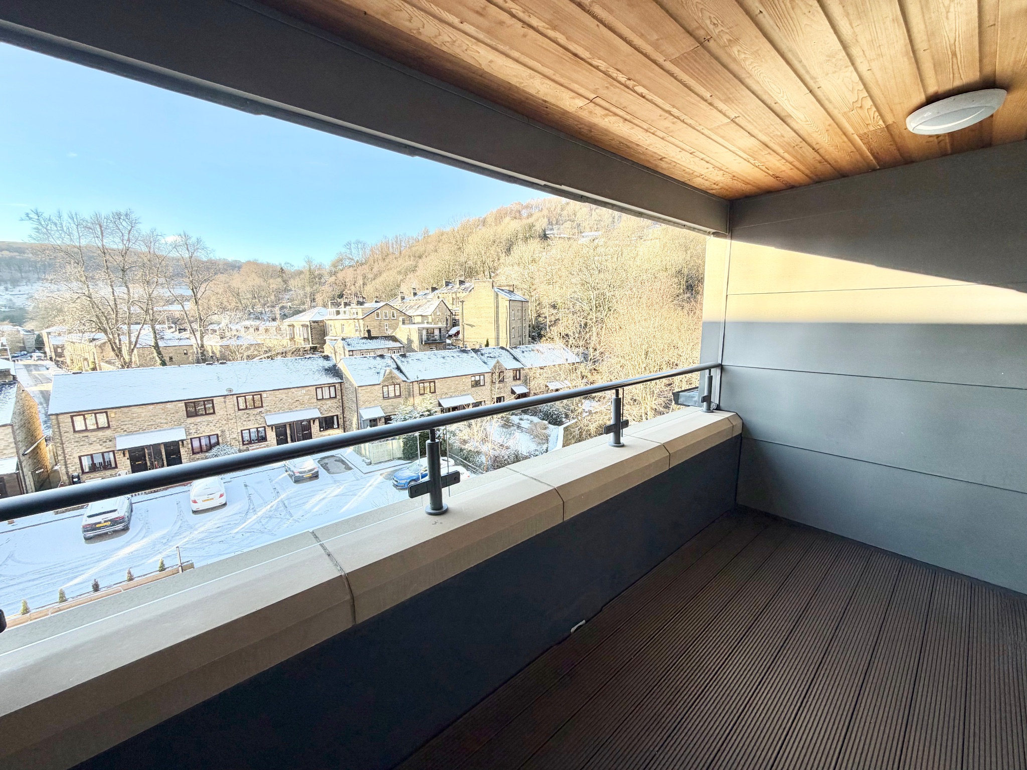 2 bedroom apartment flat/apartment For Sale in Hebden Bridge - Photograph 10.
