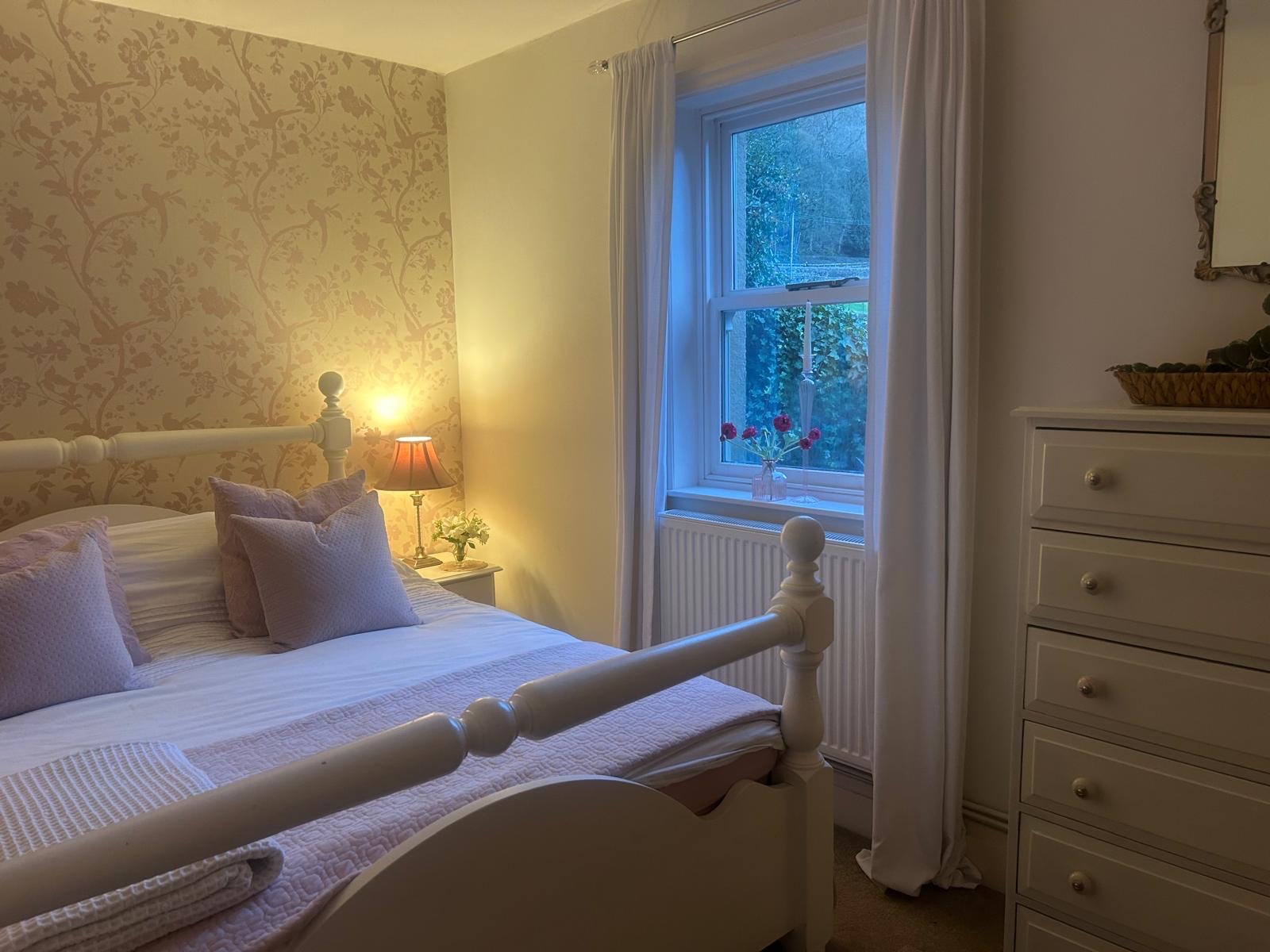 4 bedroom detached house For Sale in Hebden Bridge - Photograph 14.