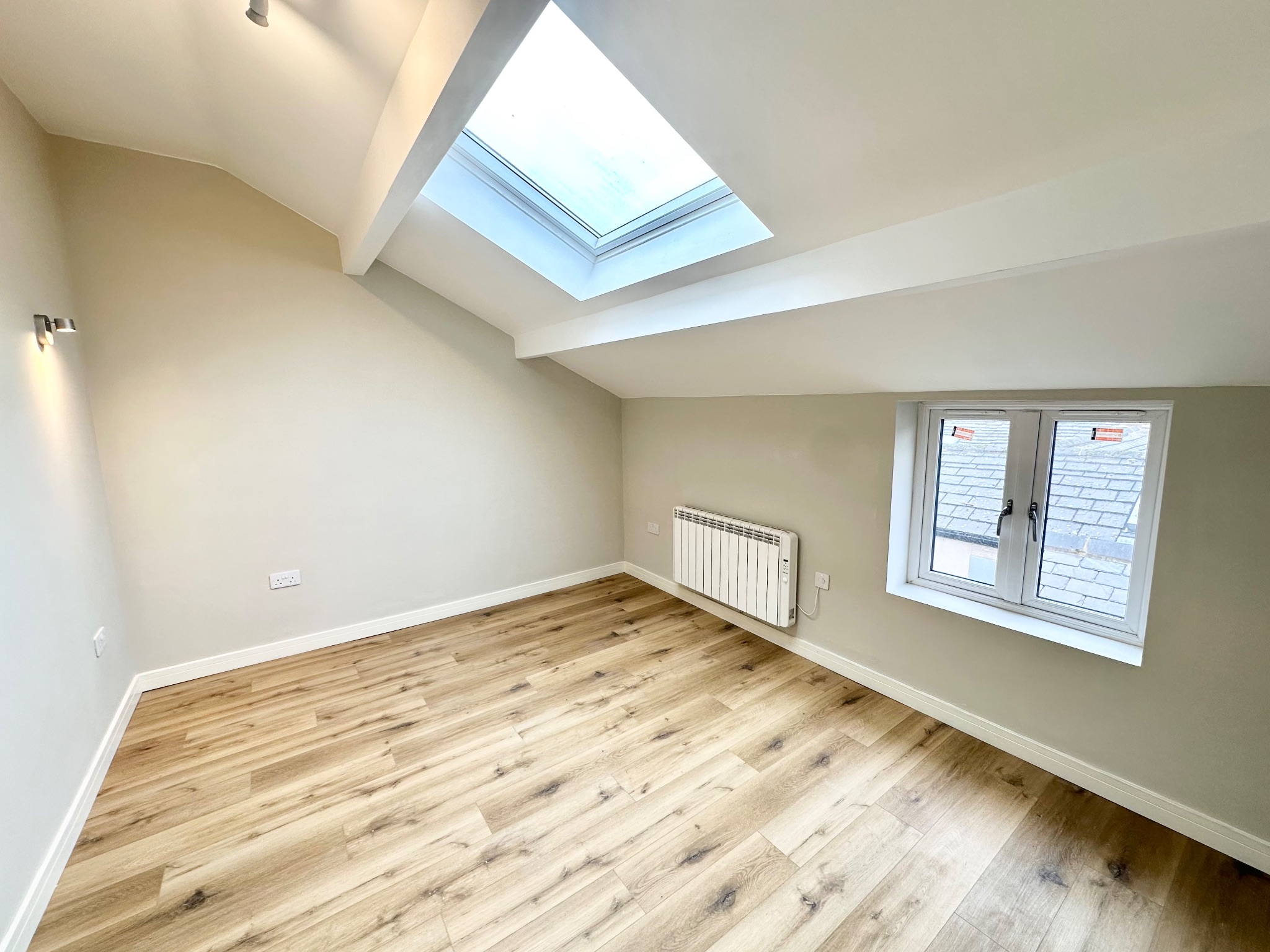 3 bedroom apartment flat/apartment To Let in Hebden Bridge - Photograph 12.