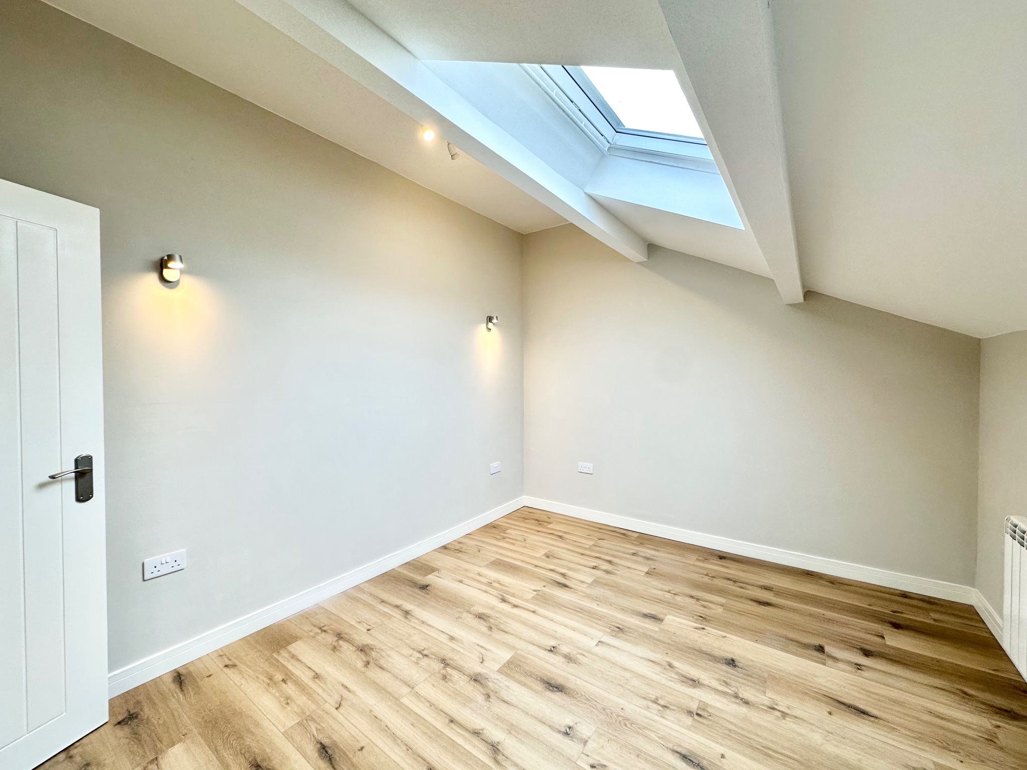 3 bedroom apartment flat/apartment To Let in Hebden Bridge - Photograph 11.
