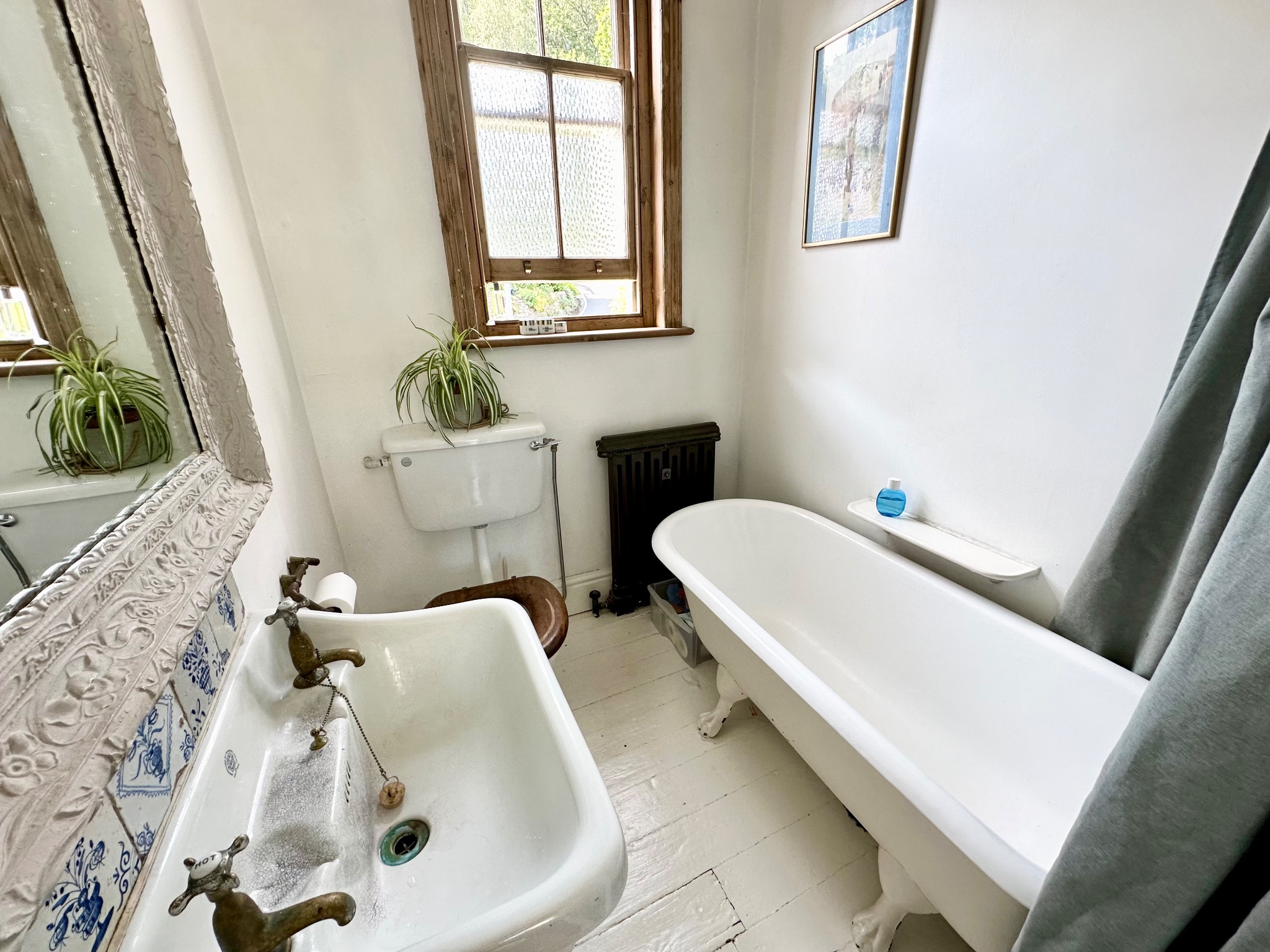 2 bedroom end terraced house For Sale in Hebden Bridge - Photograph 10.