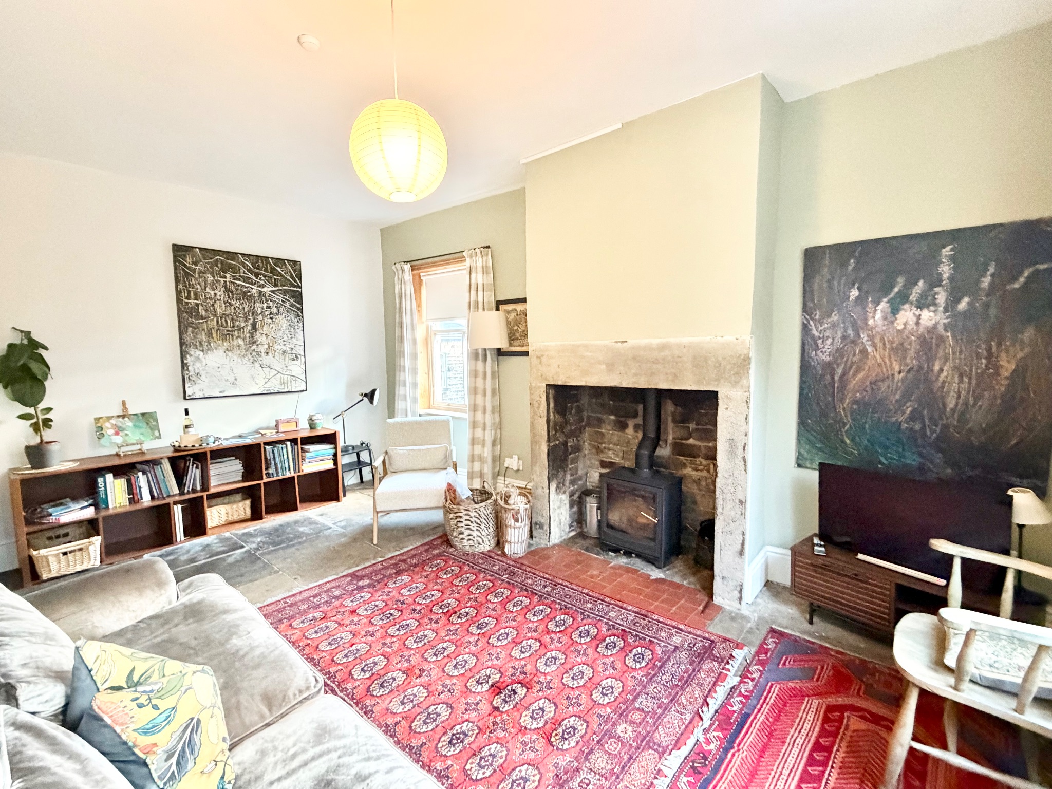 2 bedroom end terraced house For Sale in Hebden Bridge - Property photograph.