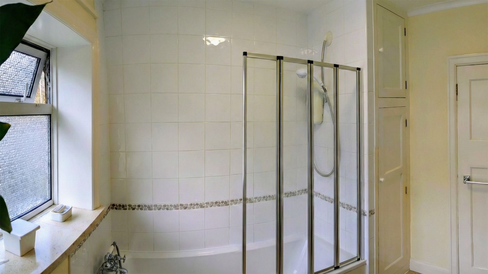 3 bedroom semi-detached house For Sale in Hebden Bridge - Photograph 16.