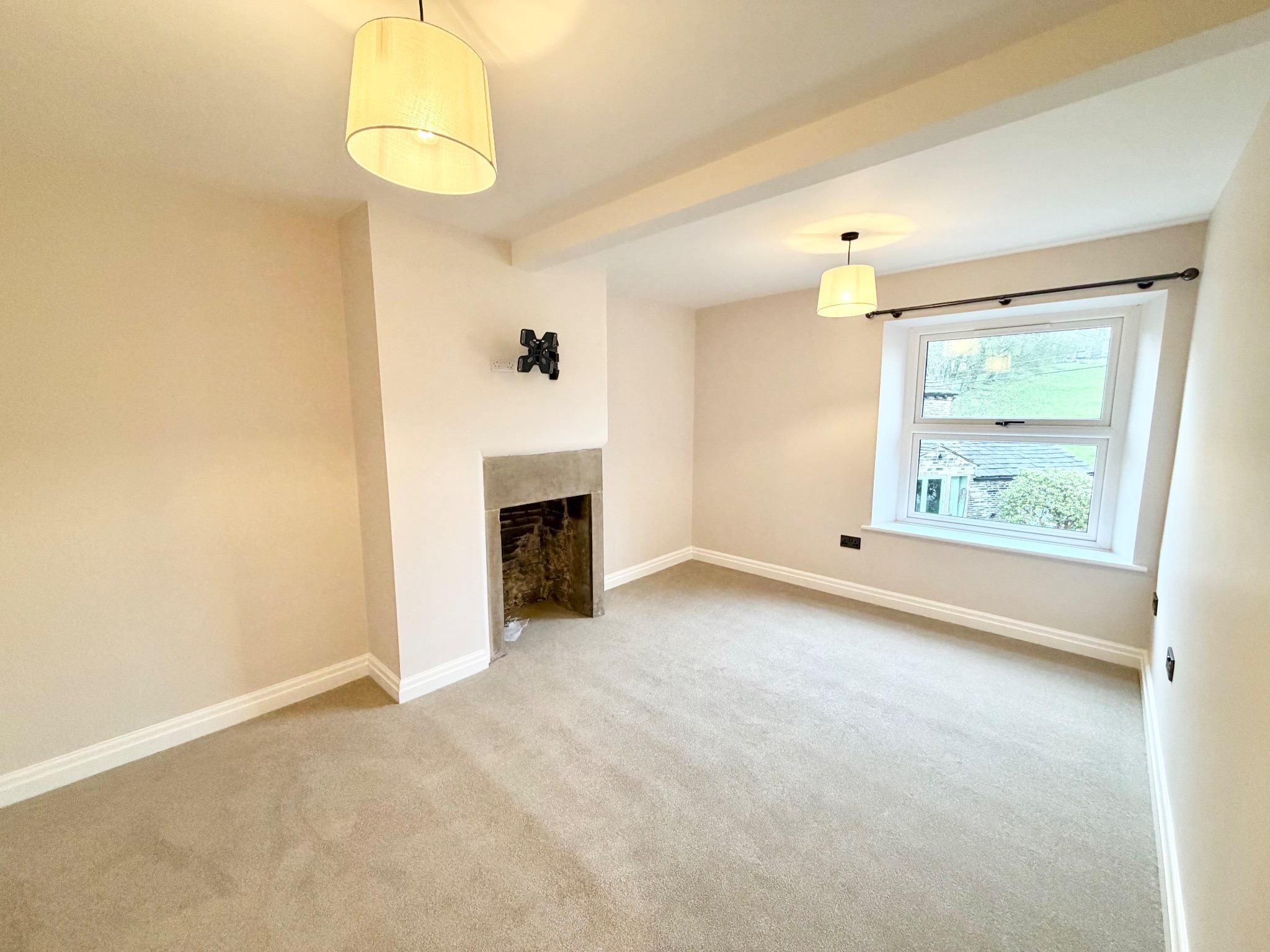 3 bedroom mid terraced house To Let in Halifax - Photograph 8.