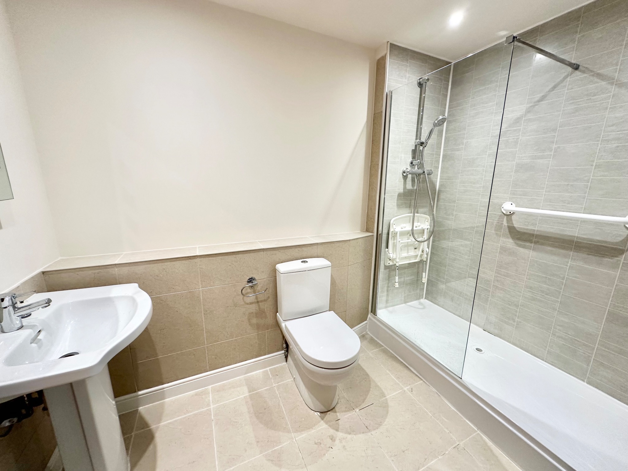 1 bedroom apartment flat/apartment For Sale in Hebden Bridge - Photograph 6.
