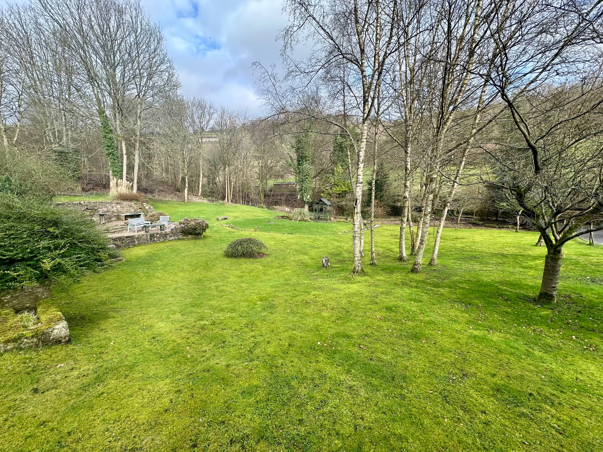 3 bedroom detached house For Sale in Halifax - Photograph 33.