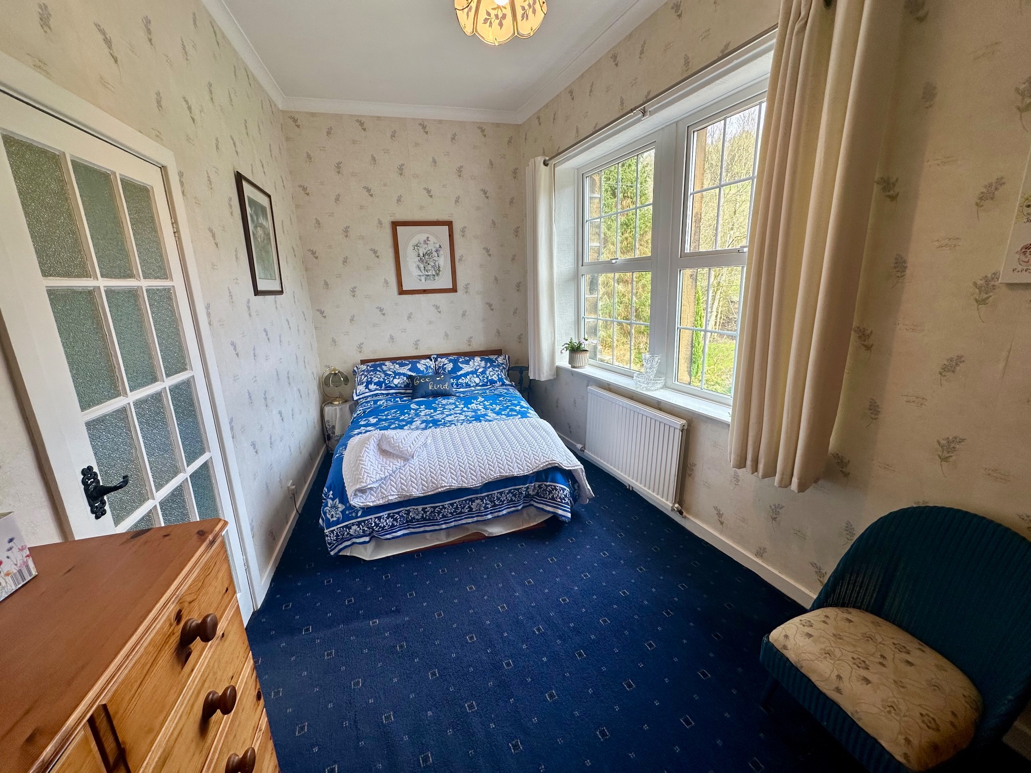 3 bedroom detached house For Sale in Halifax - Photograph 21.