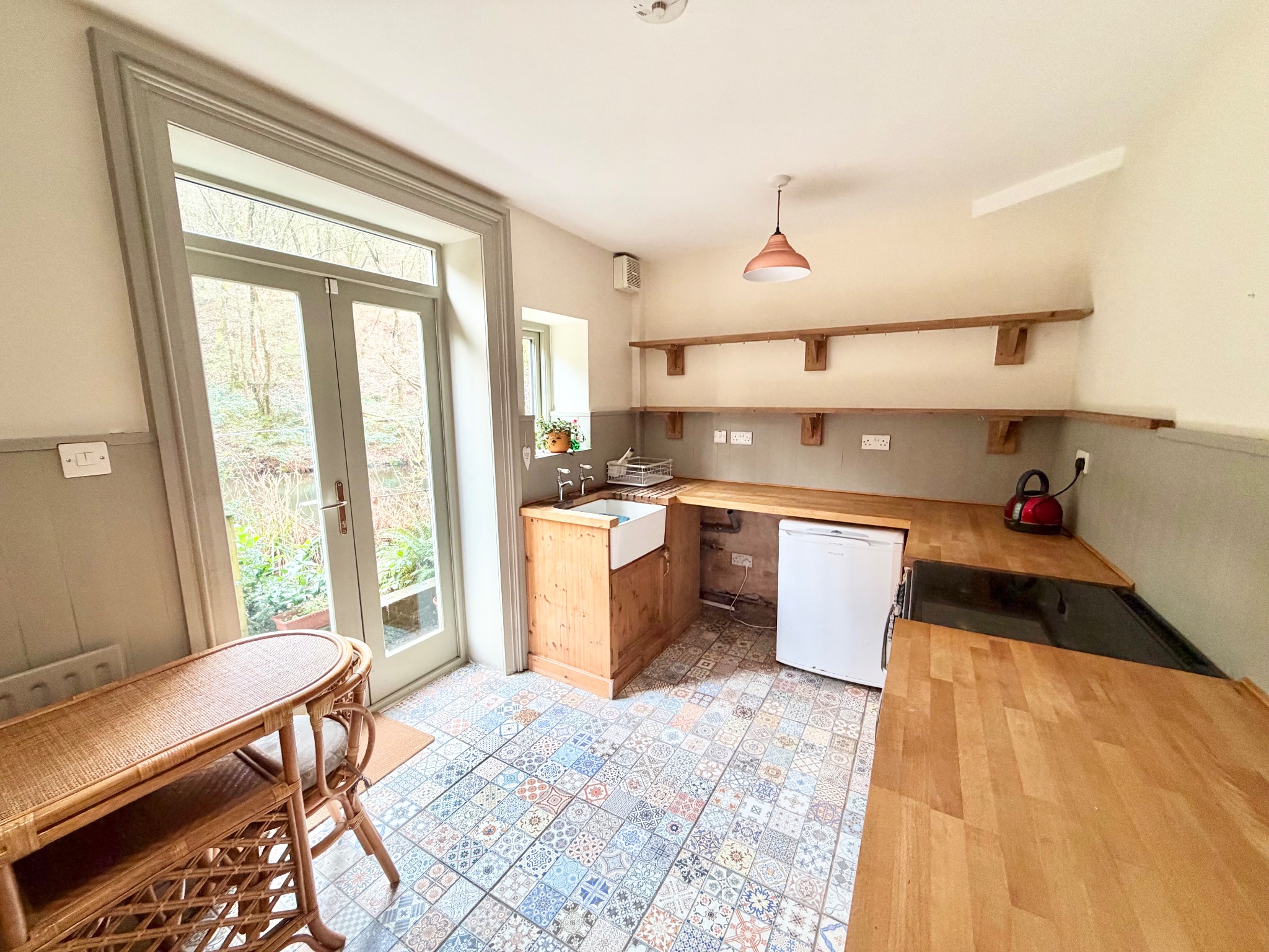 2 bedroom mid terraced house For Sale in Hebden Bridge - Photograph 5.